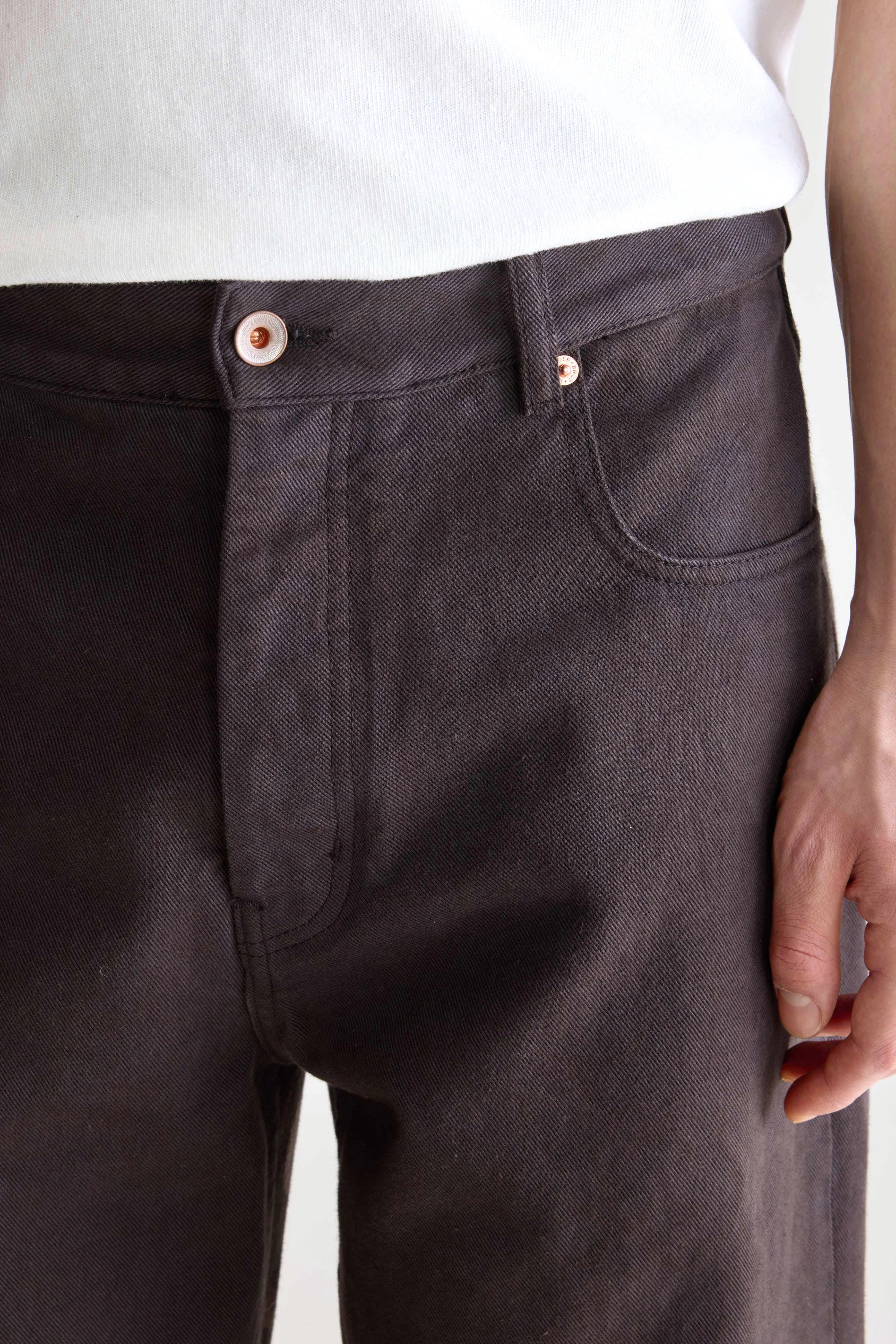 Point straight trousers (252 / M / BELUGA)