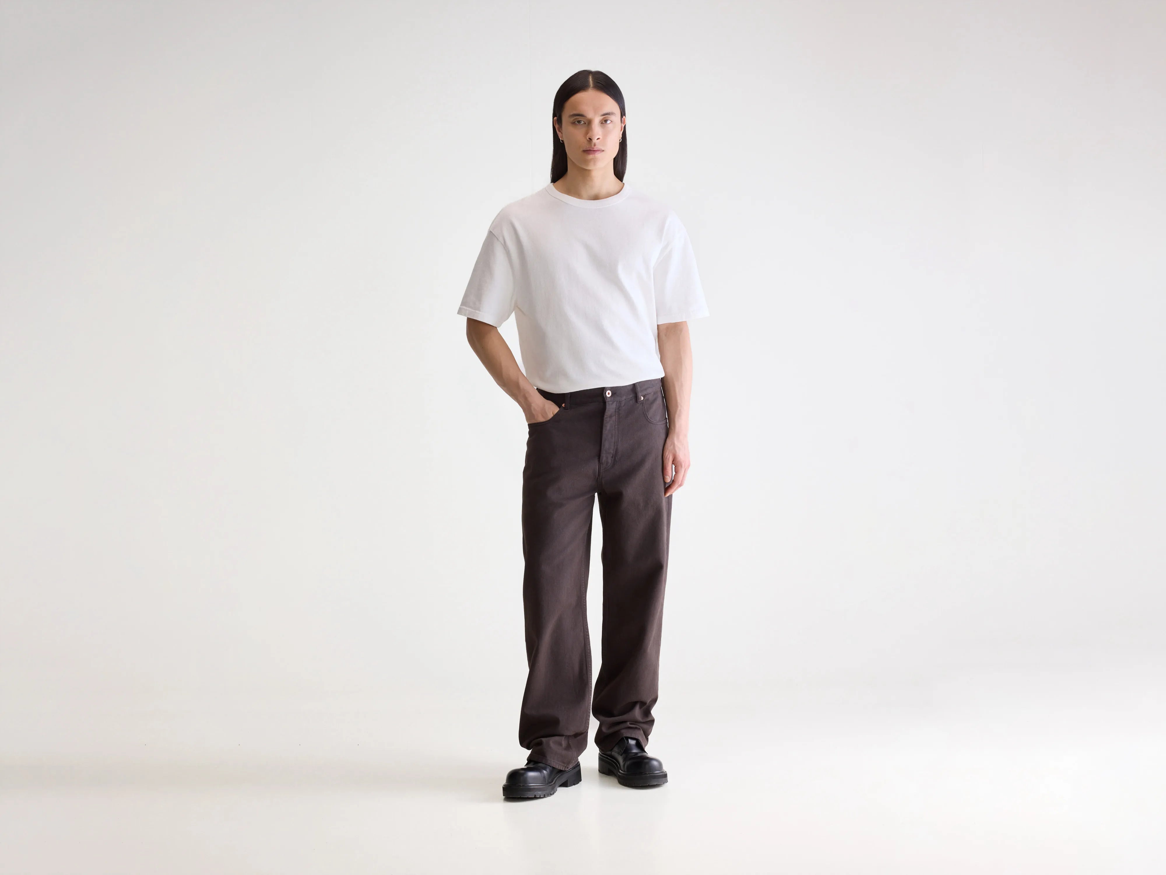 Point straight trousers (252 / M / BELUGA)