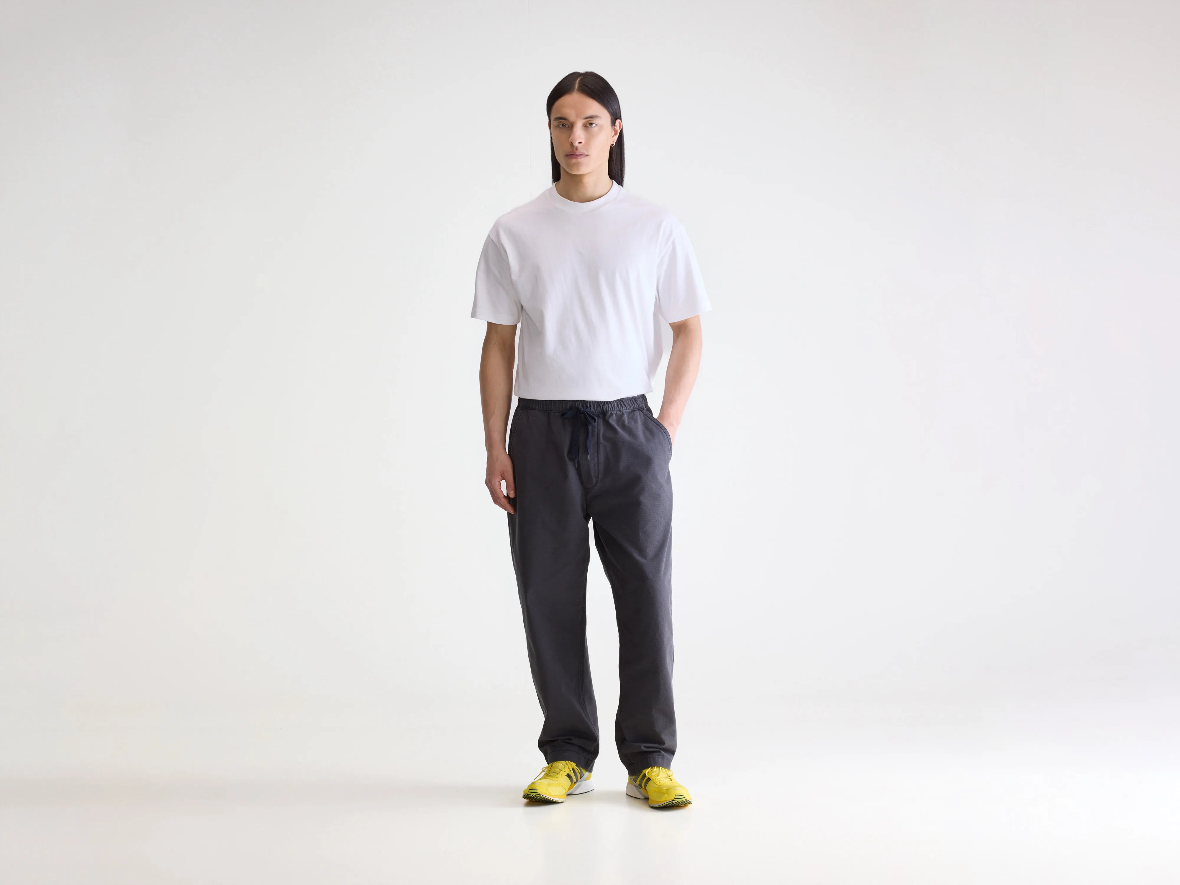 Pantalon baggy Julius (252 / M / BLACK SAND)