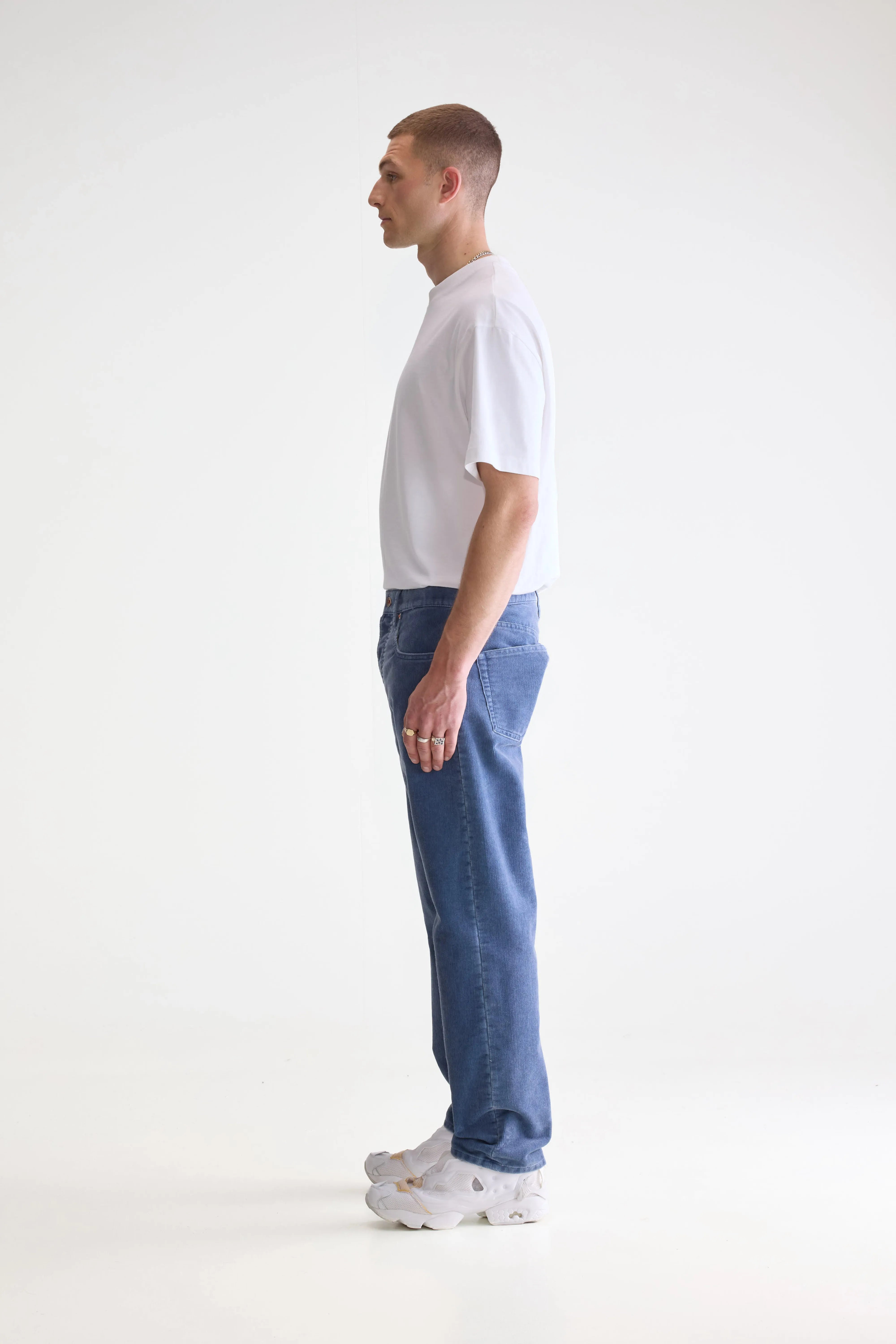 Percy relaxed trousers (252 / M / CRYSTAL)