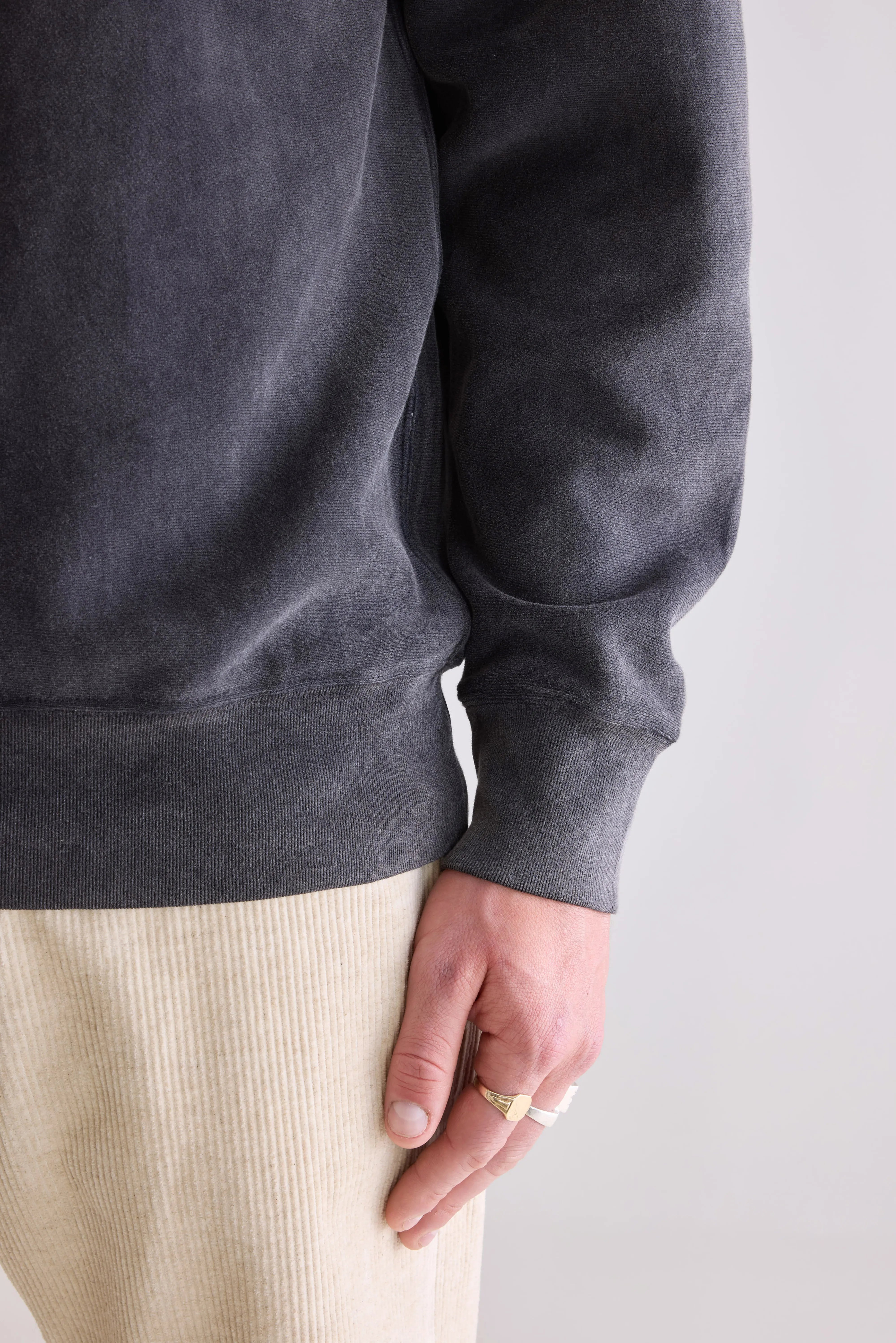 Flake crewneck sweatshirt (252 / M / BLACK)