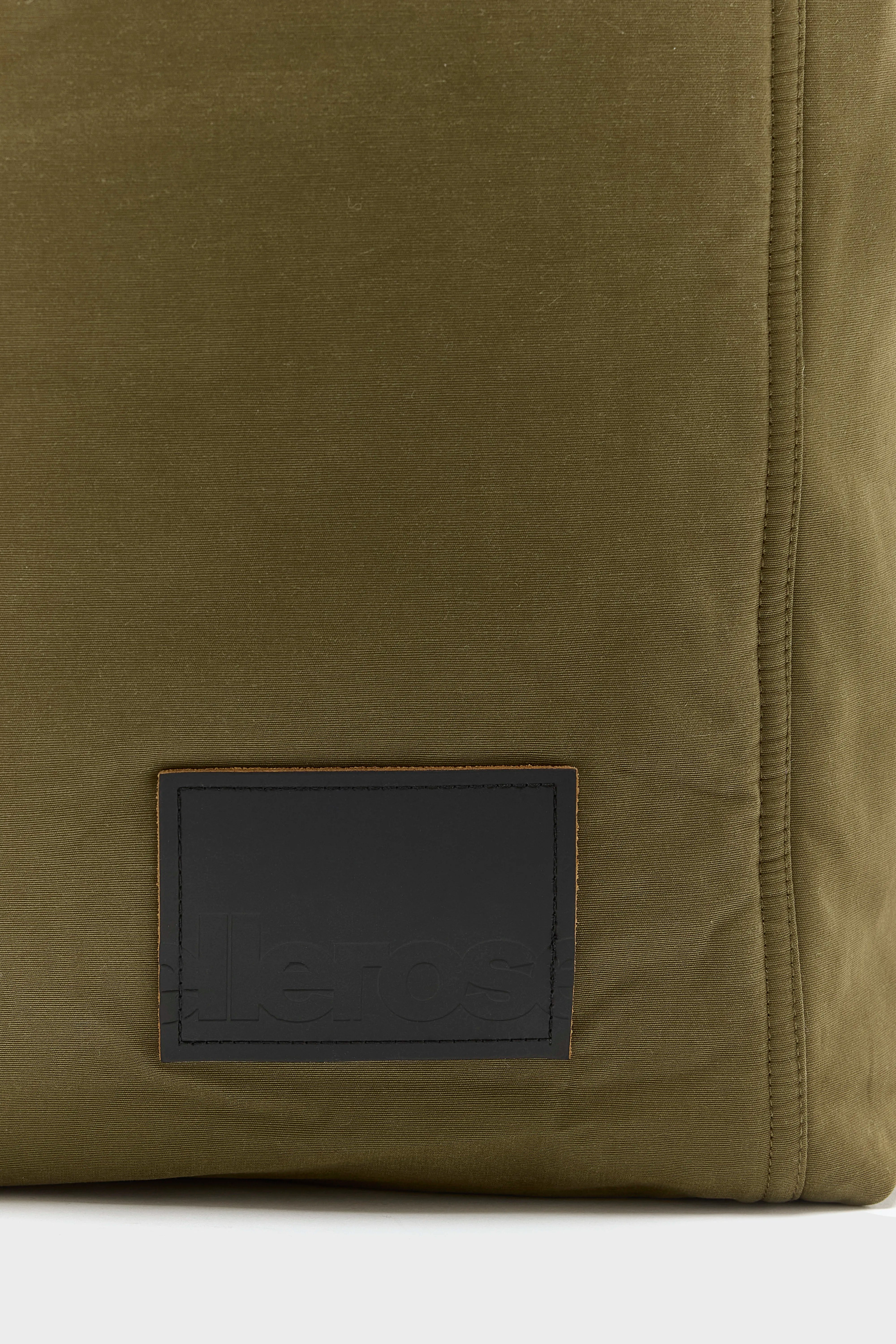 Hendy messenger bag (252 / M / OLIVE NIGHT)