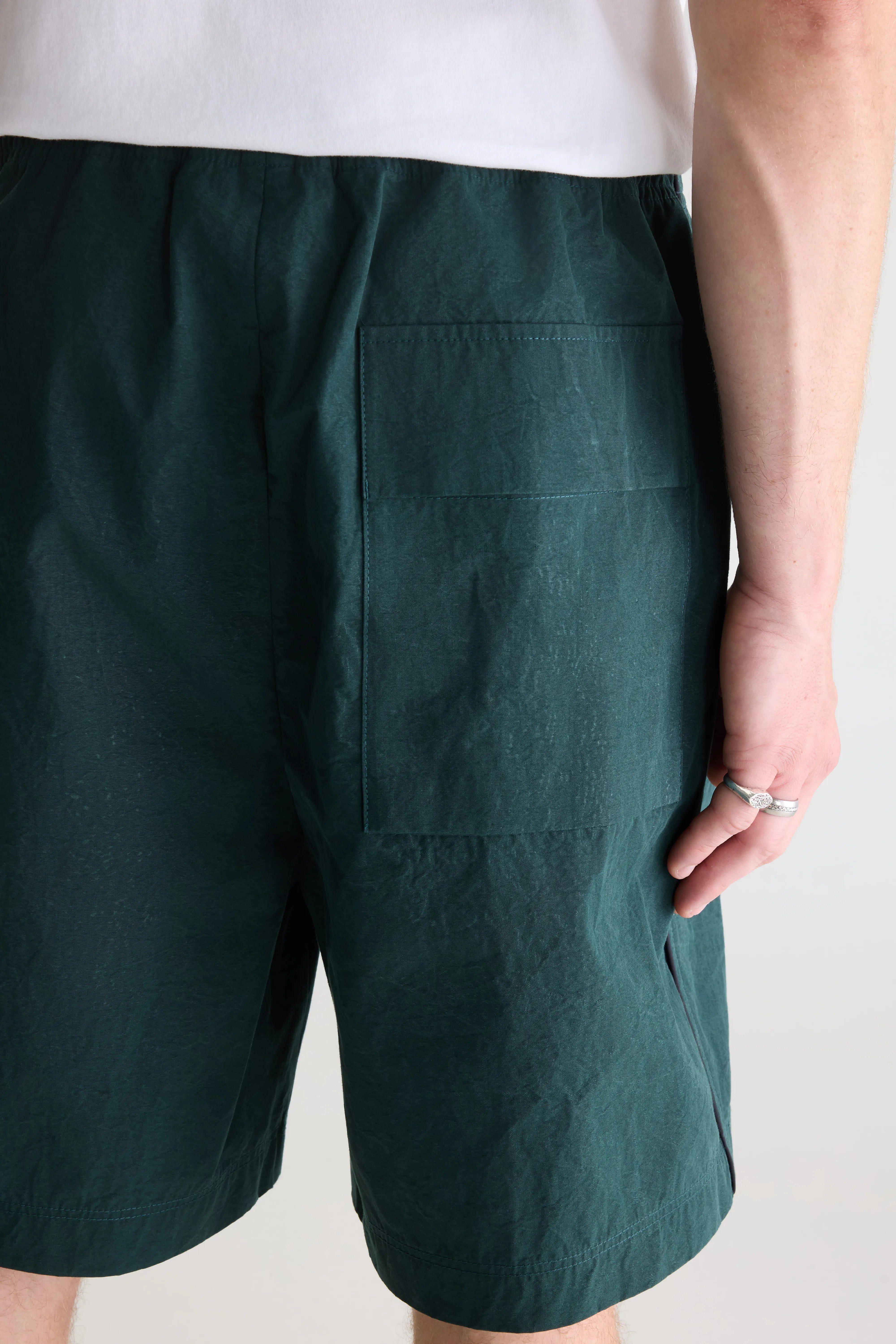 Flank wide shorts (261 / M / KOMBU)