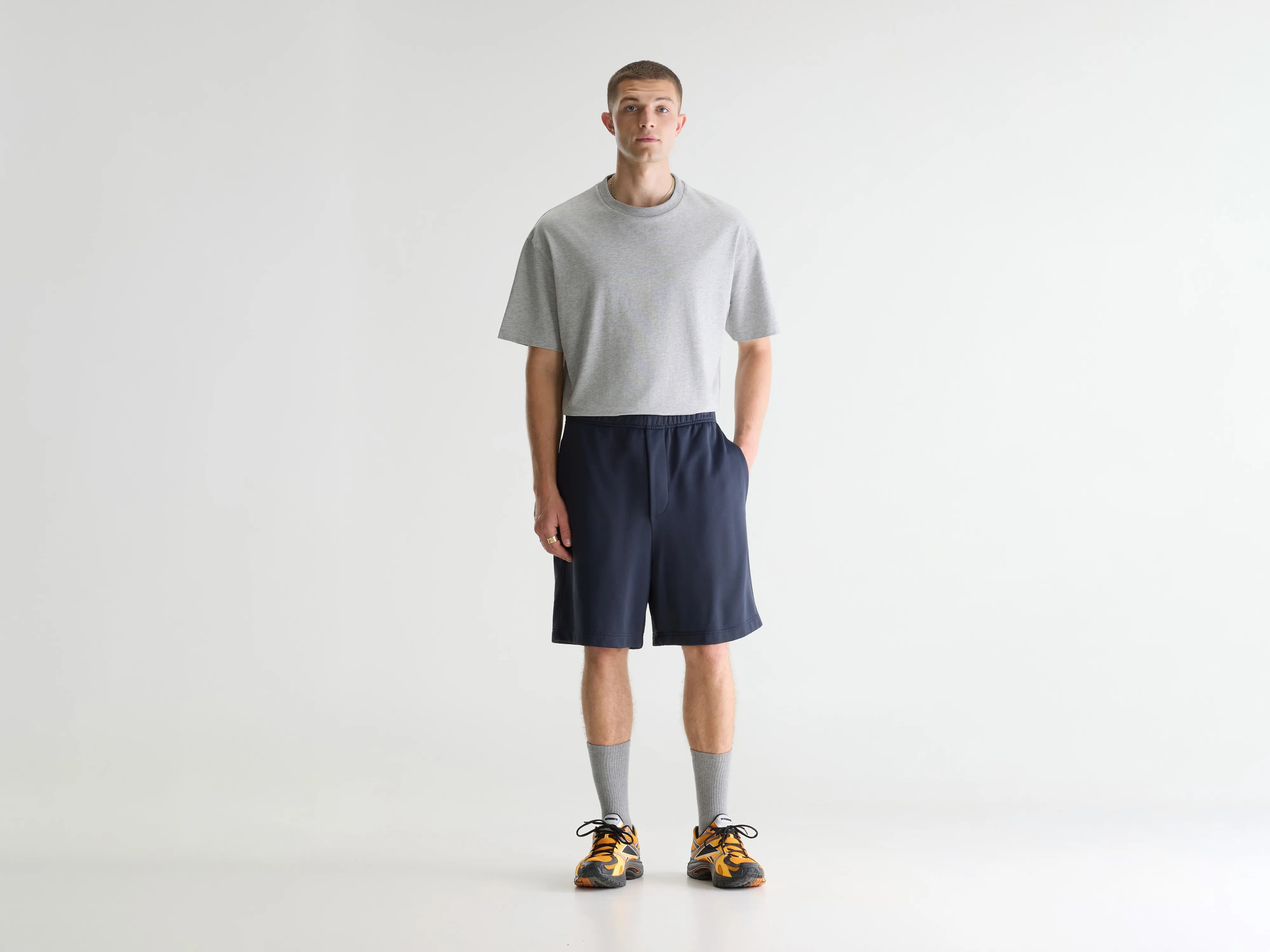 Flank wide shorts (261 / M / DARK NAVY)