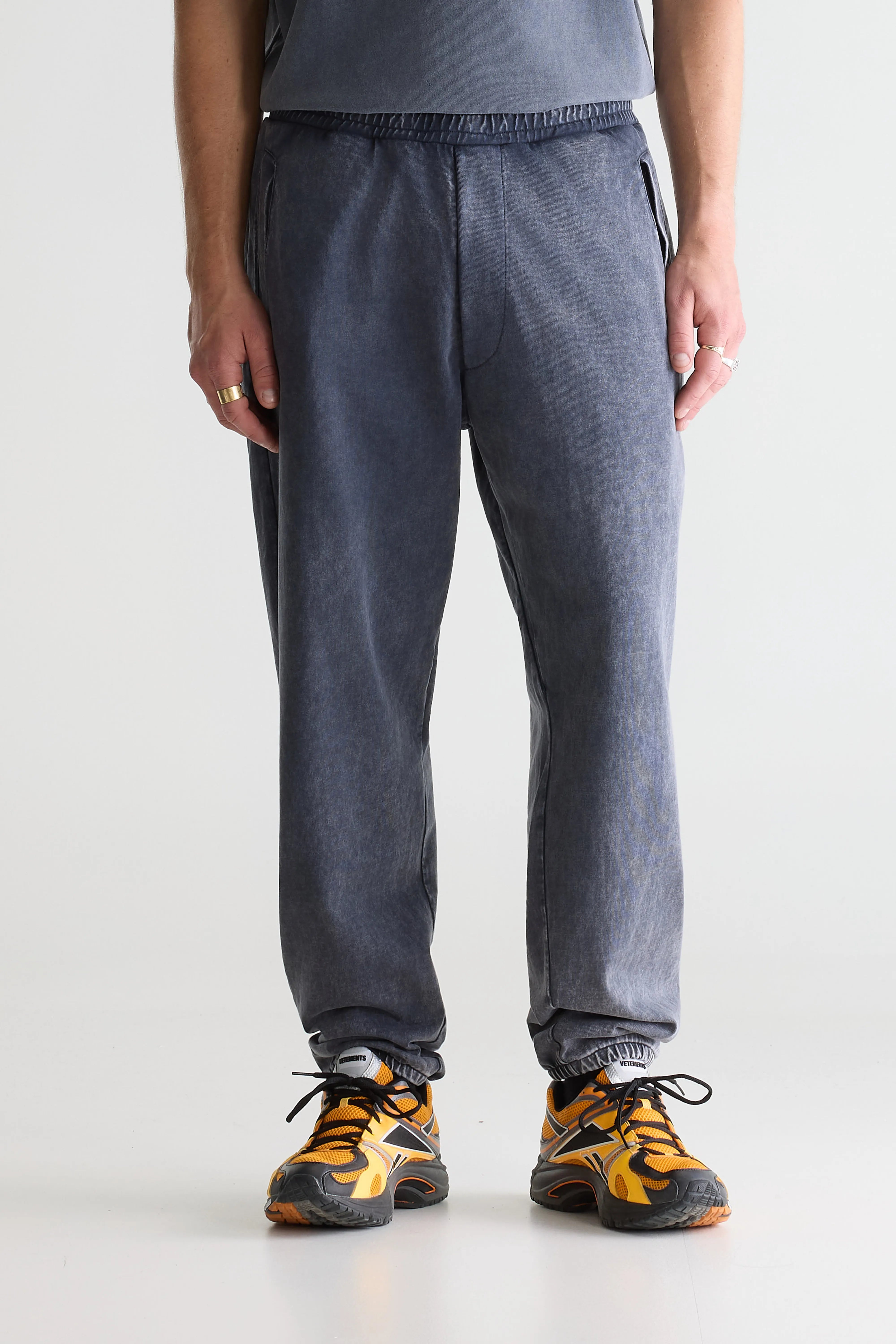 Flask jogging pants (261 / M / NAVY)