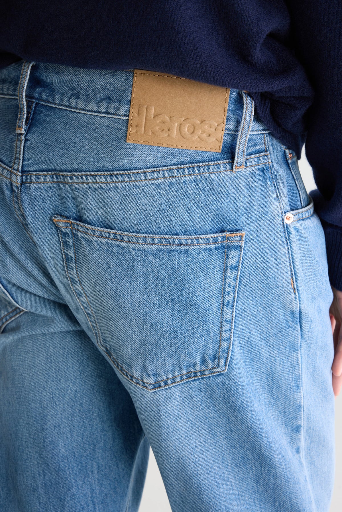 Denim N. 01 loose jeans (261 / M / STONE WASH)