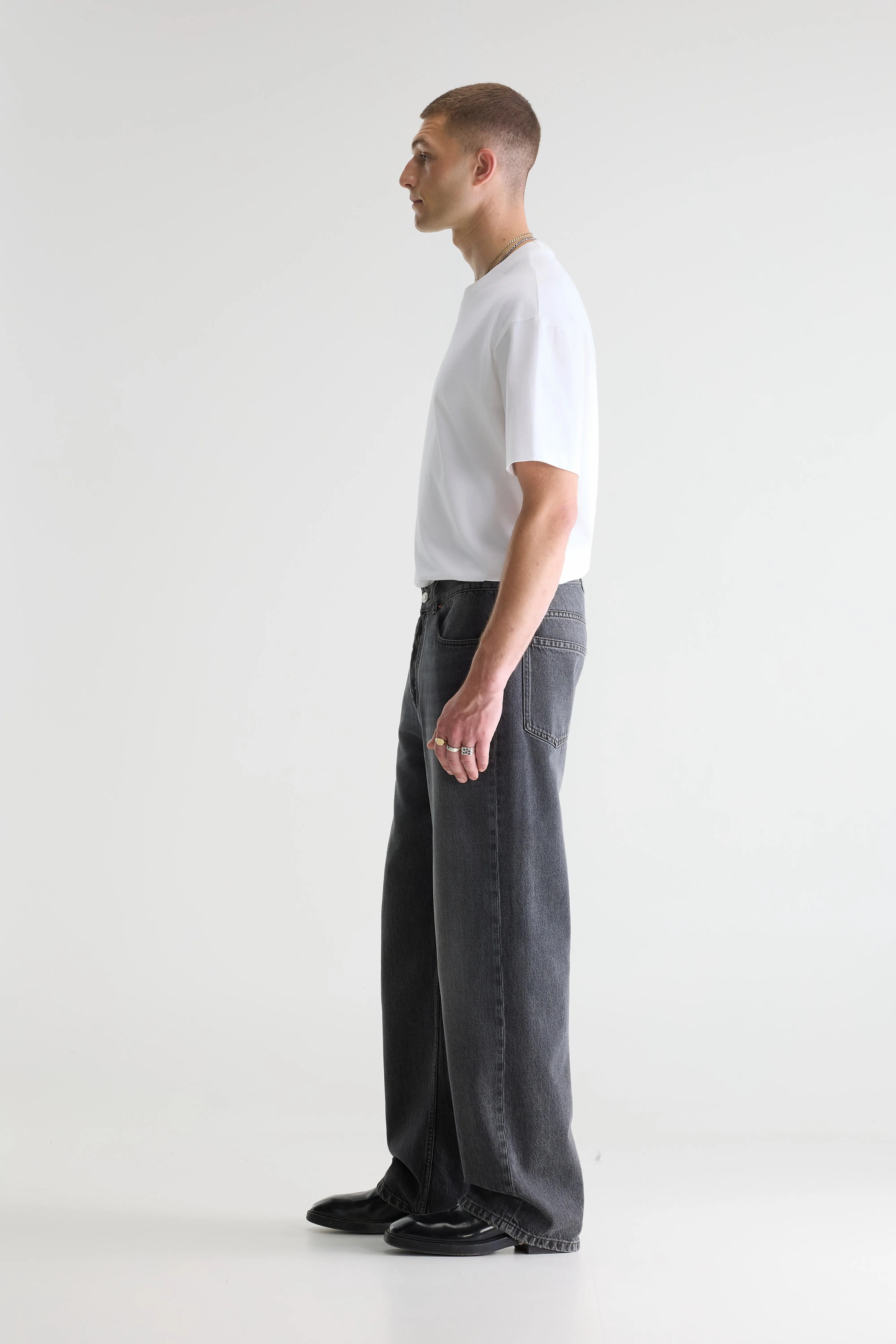 Denim N. 05 jean large (261 / M / BLACK STONE)