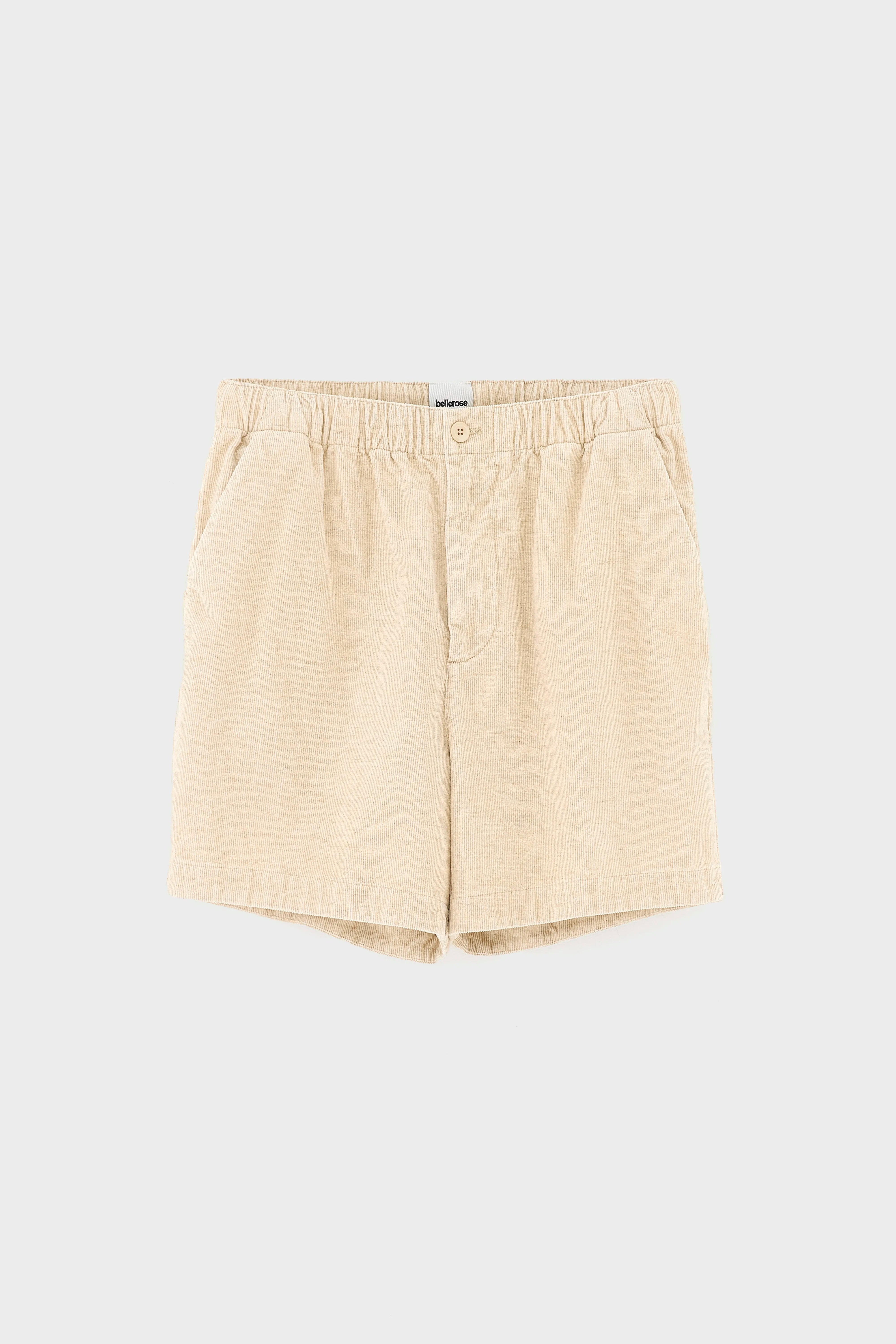 Short ample Jug (261 / M / CALCAIRE)