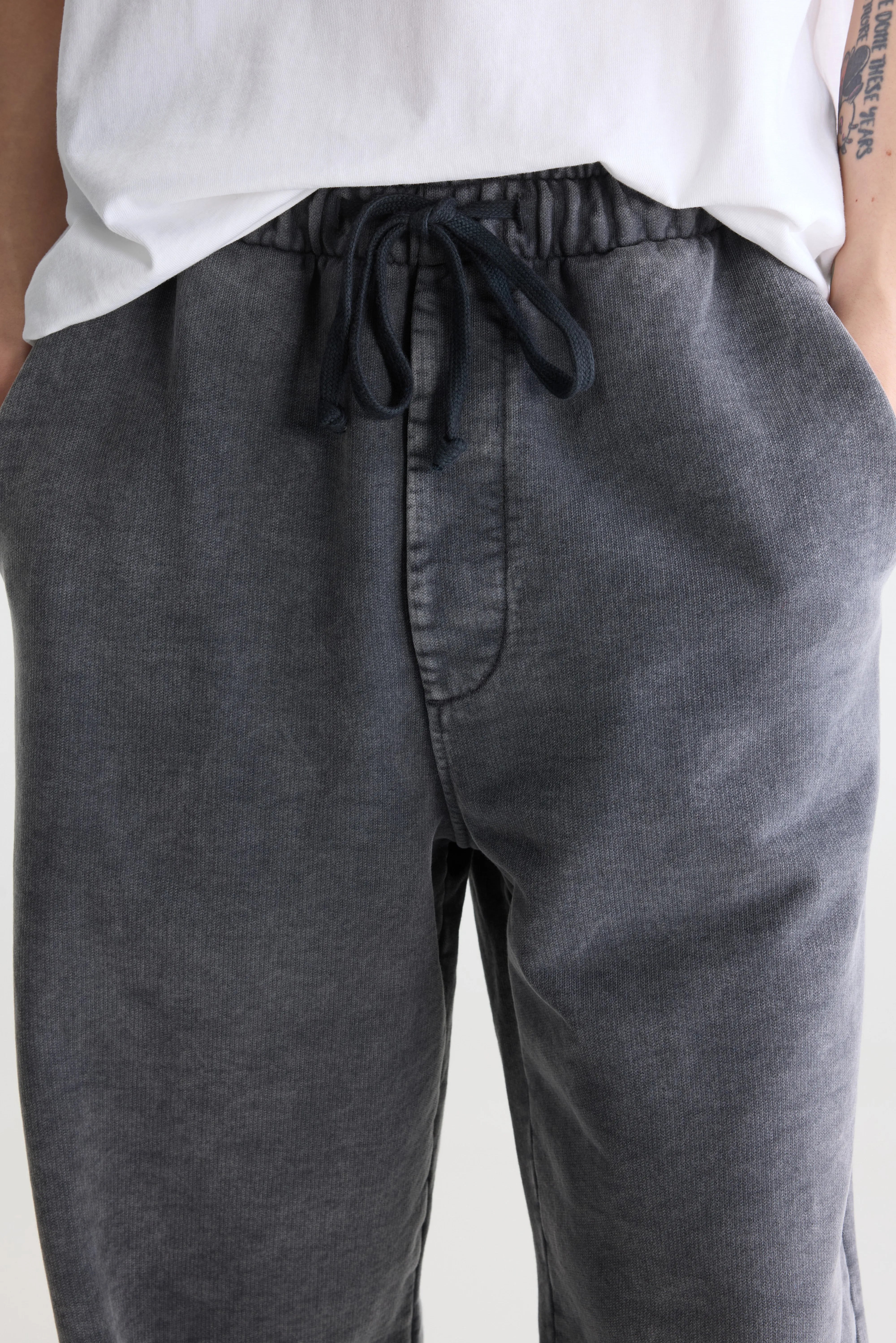 Forte relaxed jogging pants (262 / M / BLACK BLUE)