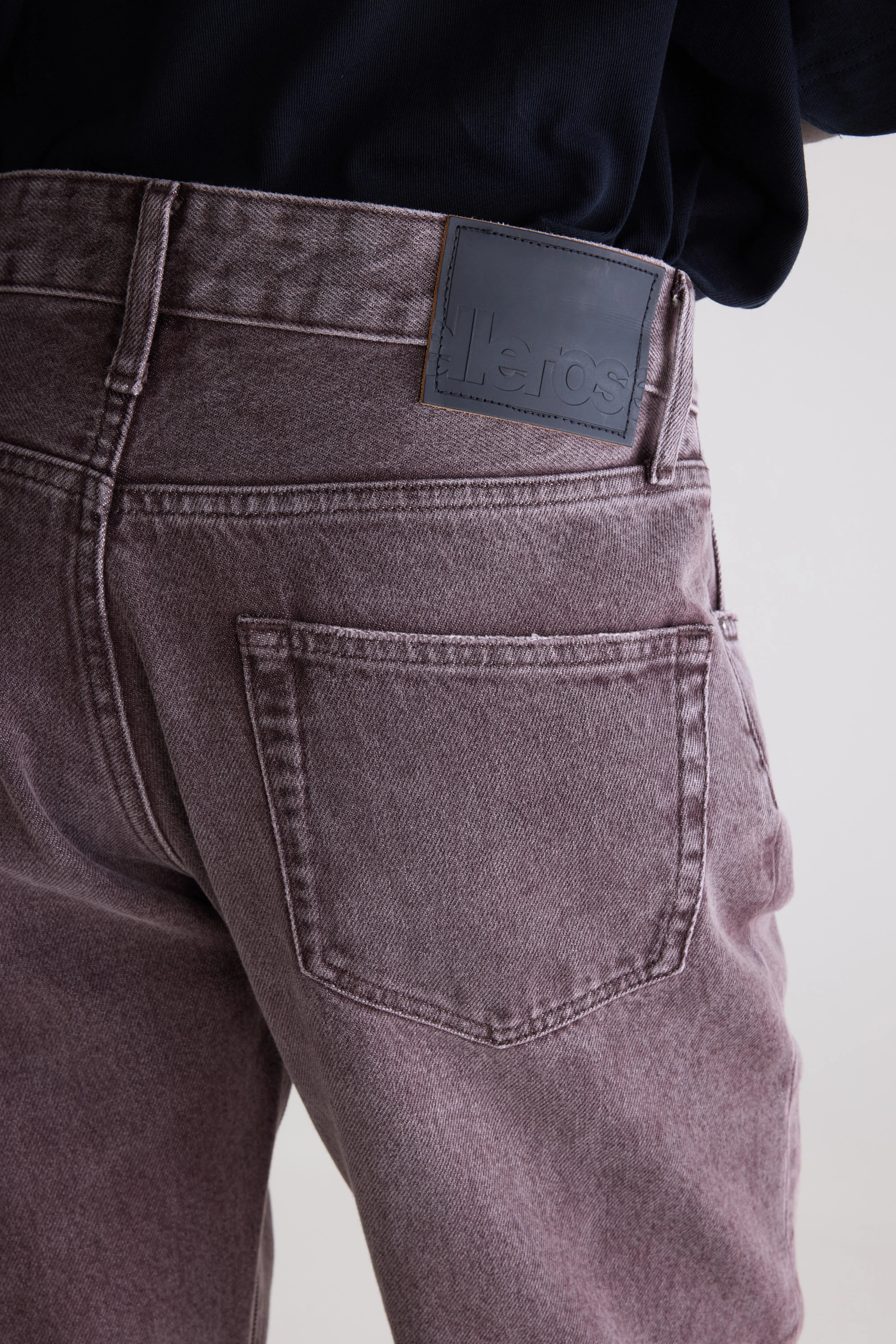 Denim N. 01 loose jeans (262 / M / BURGUNDY STONE)