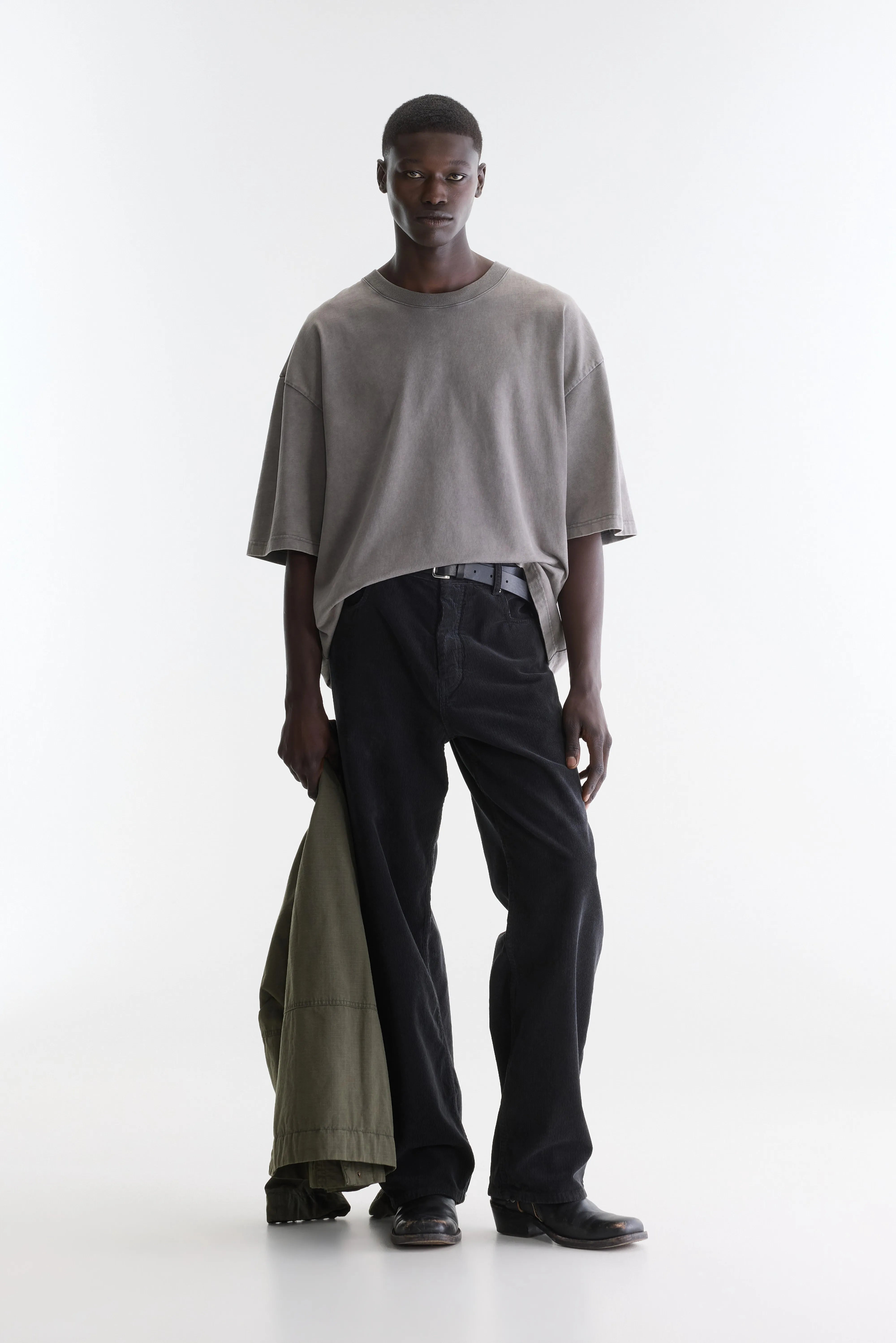 Point relaxed trousers (262 / M / BLACK BLUE)