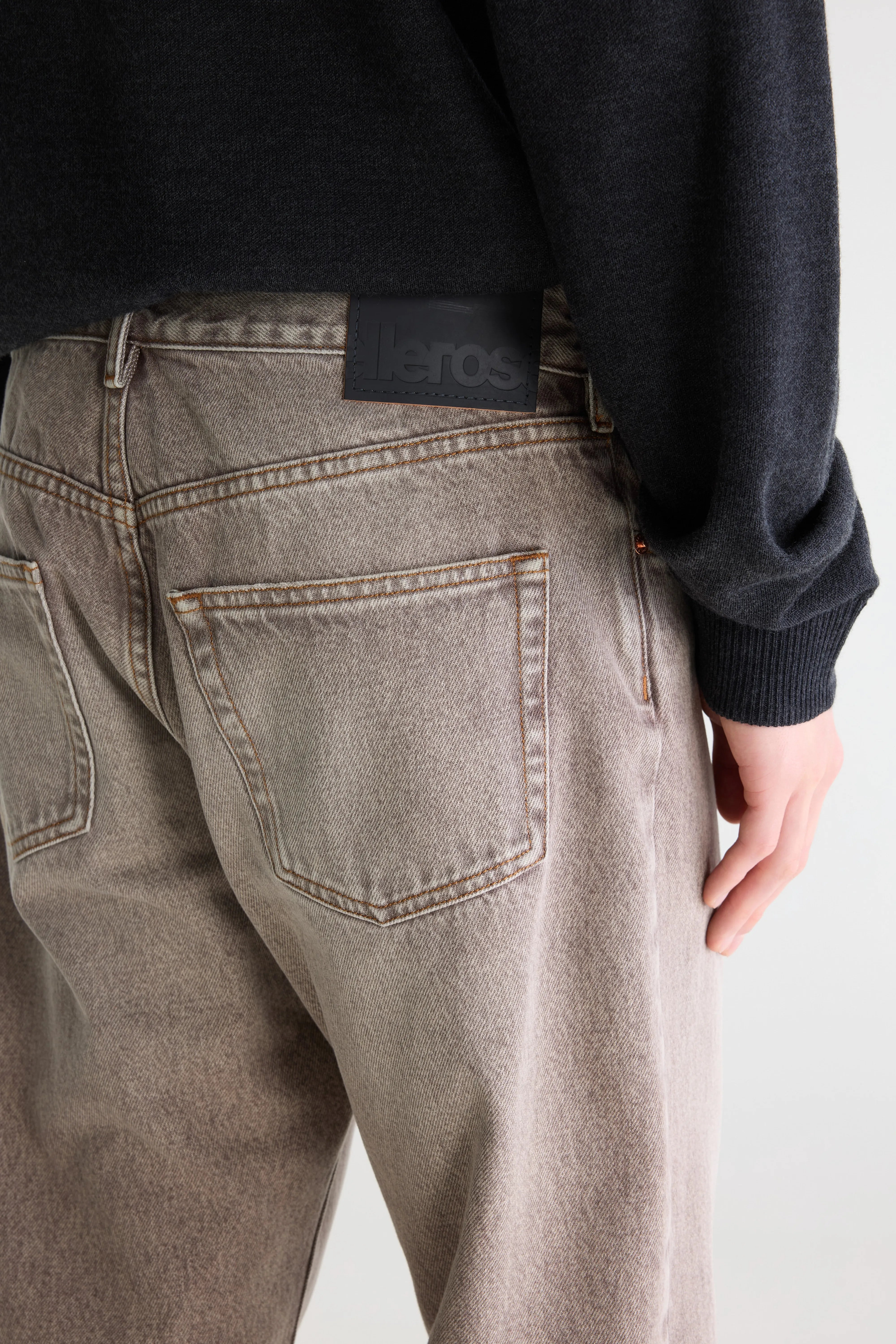 Denim N. 09 relaxed jeans (262 / M / BROWN SNOW)