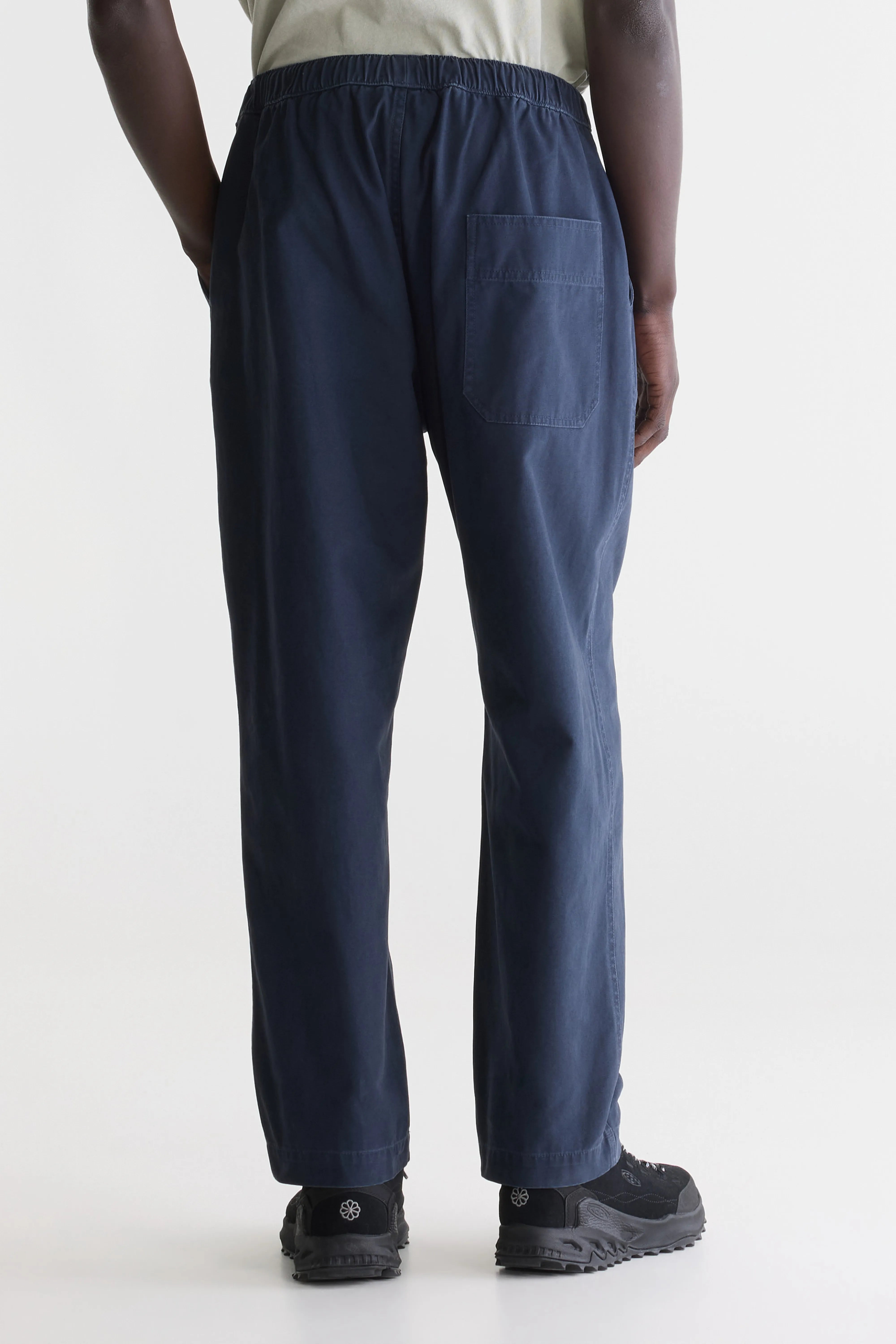 Julius relaxed trousers (262 / M / NAVY)