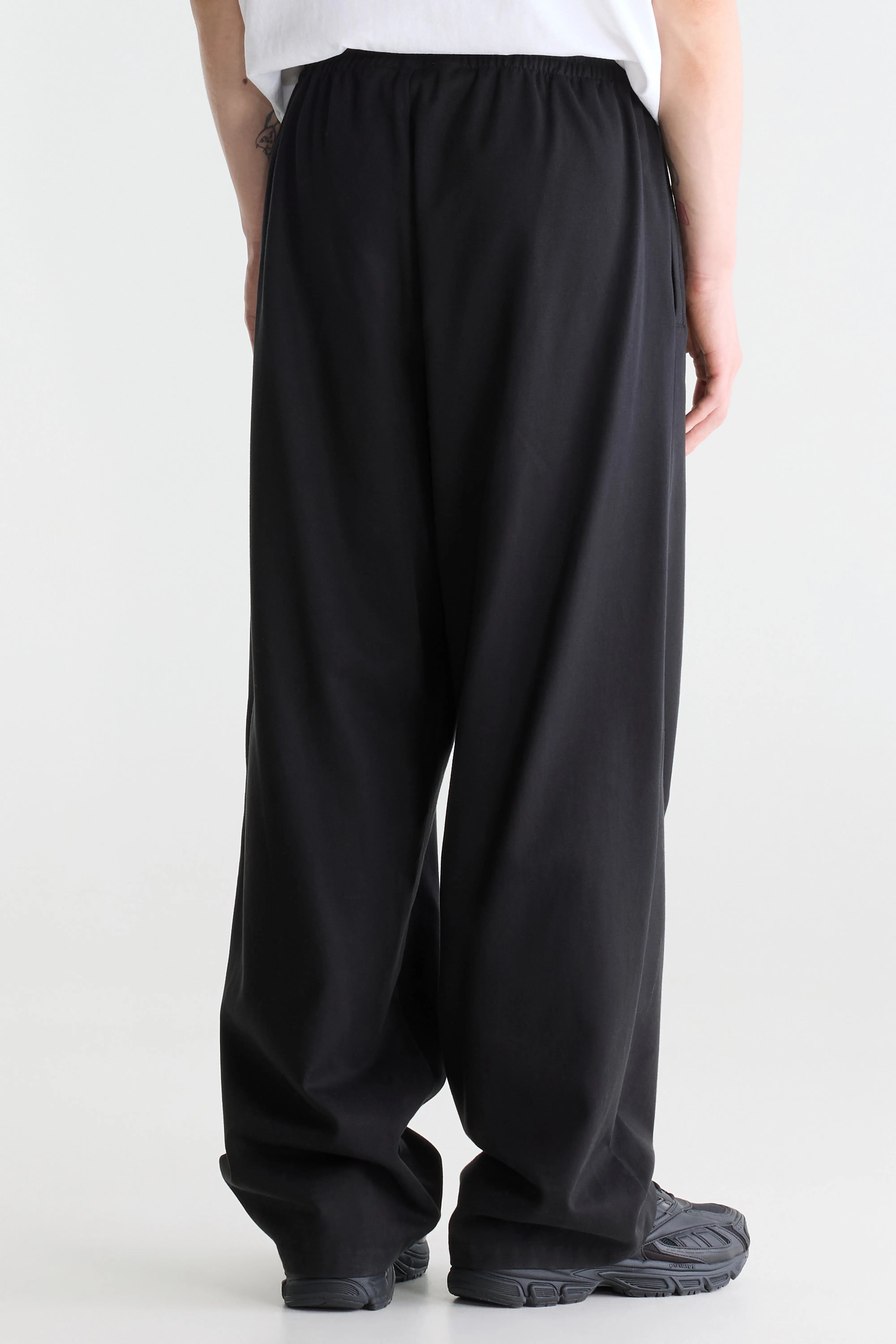 Joie relaxed trousers (262 / M / OFF BLACK)