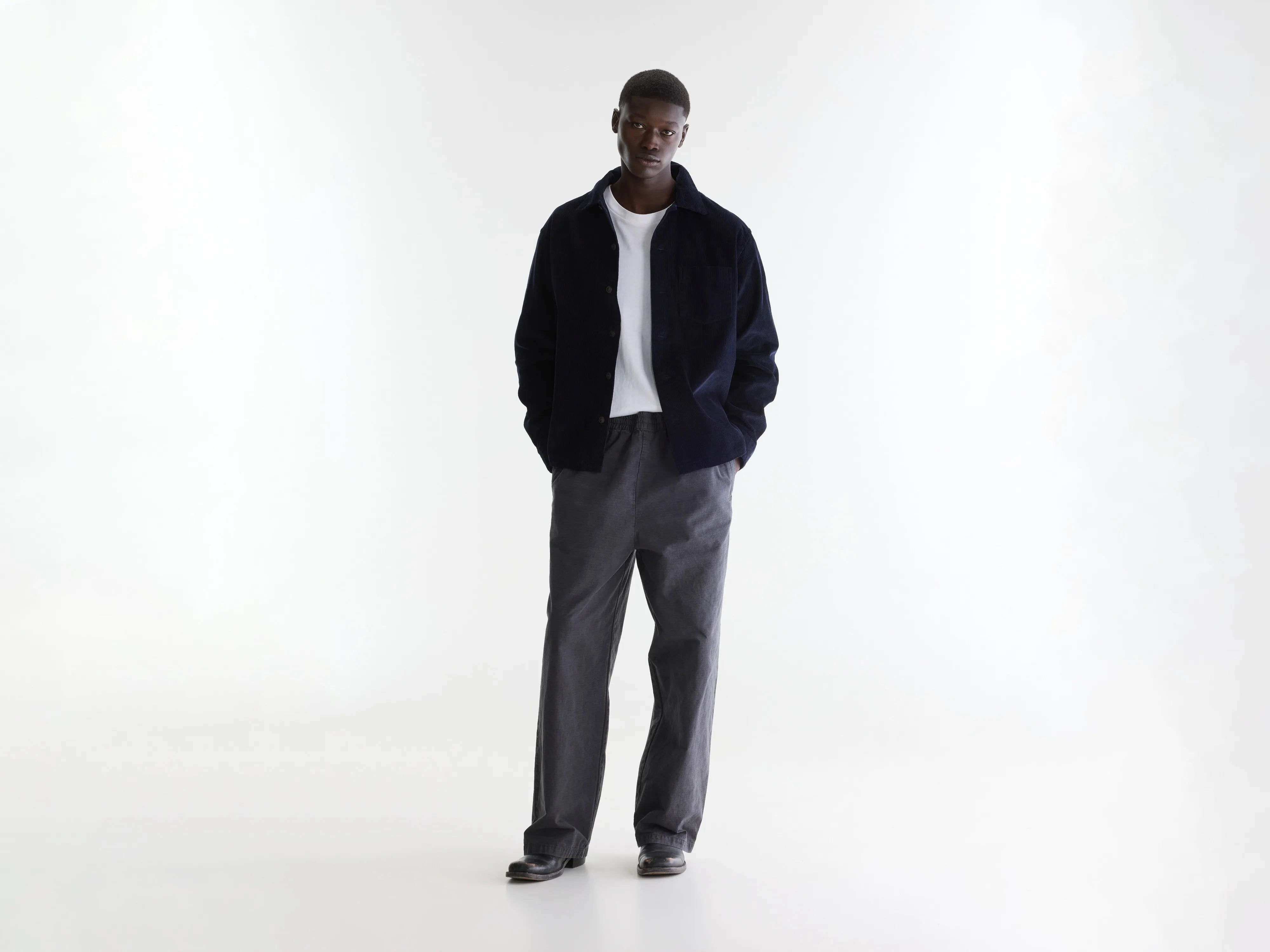 Joie relaxed trousers (262 / M / BLACK SAND)