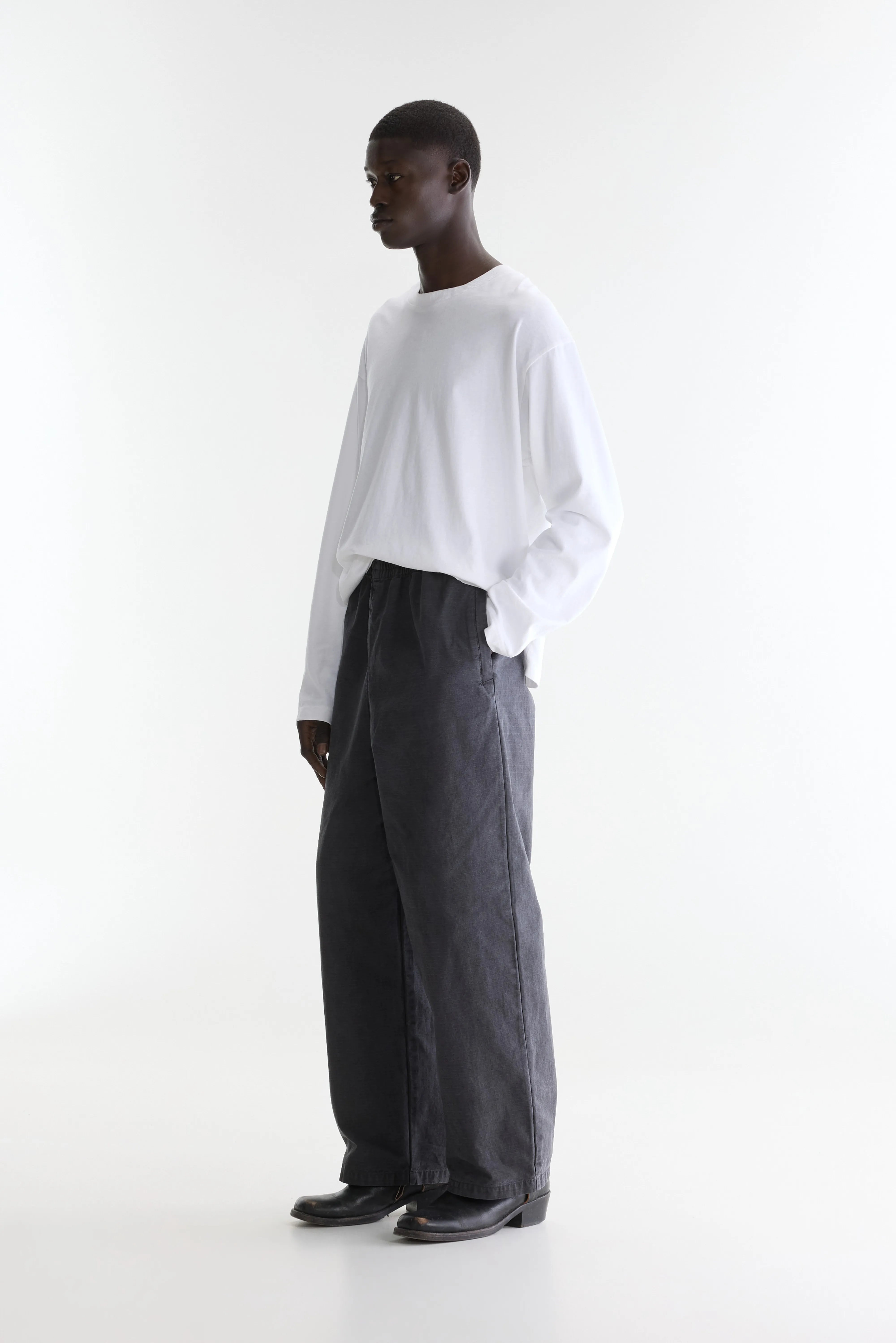 Joie relaxed trousers (262 / M / BLACK SAND)