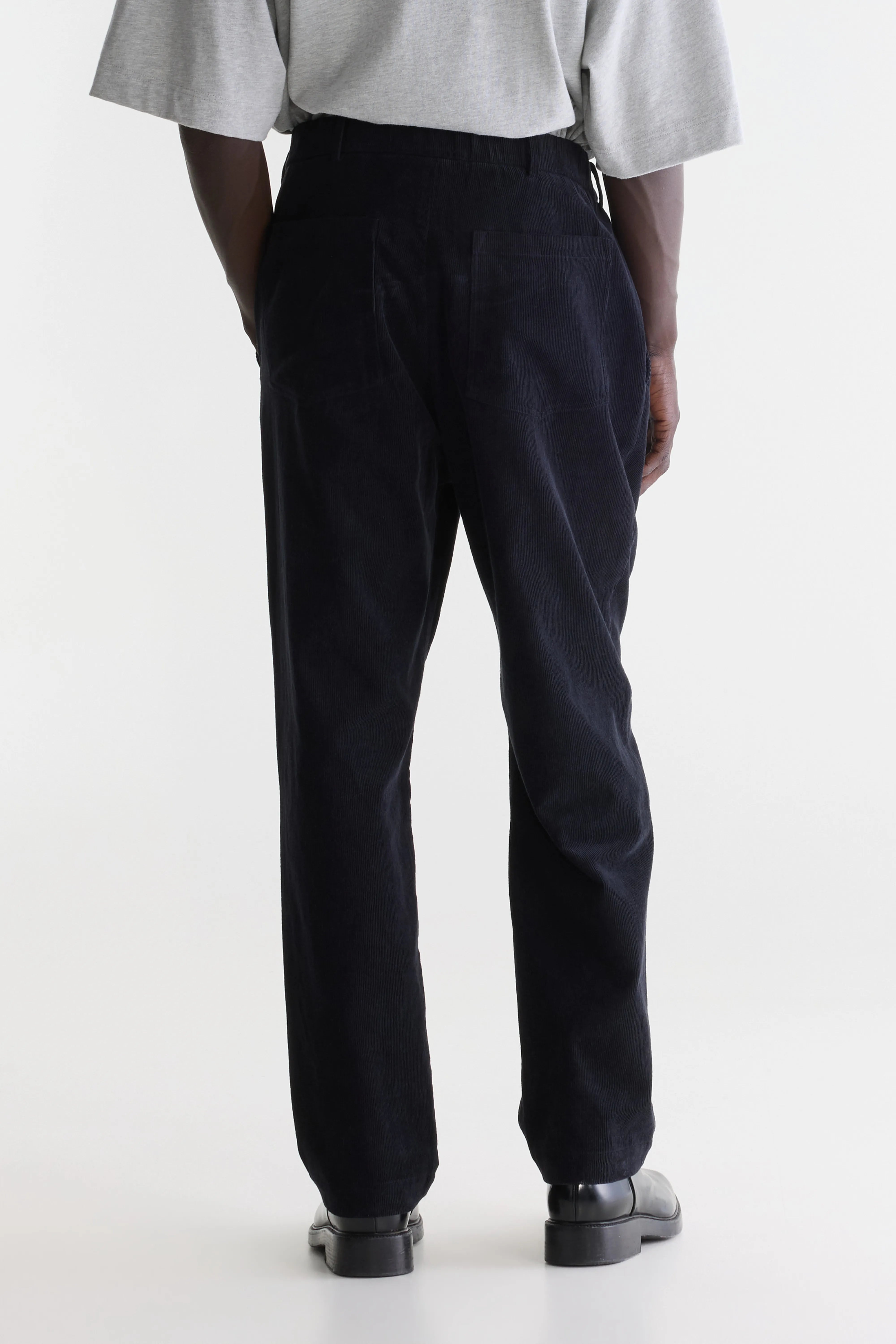 Paynt relaxed trousers (262 / M / NAVY)