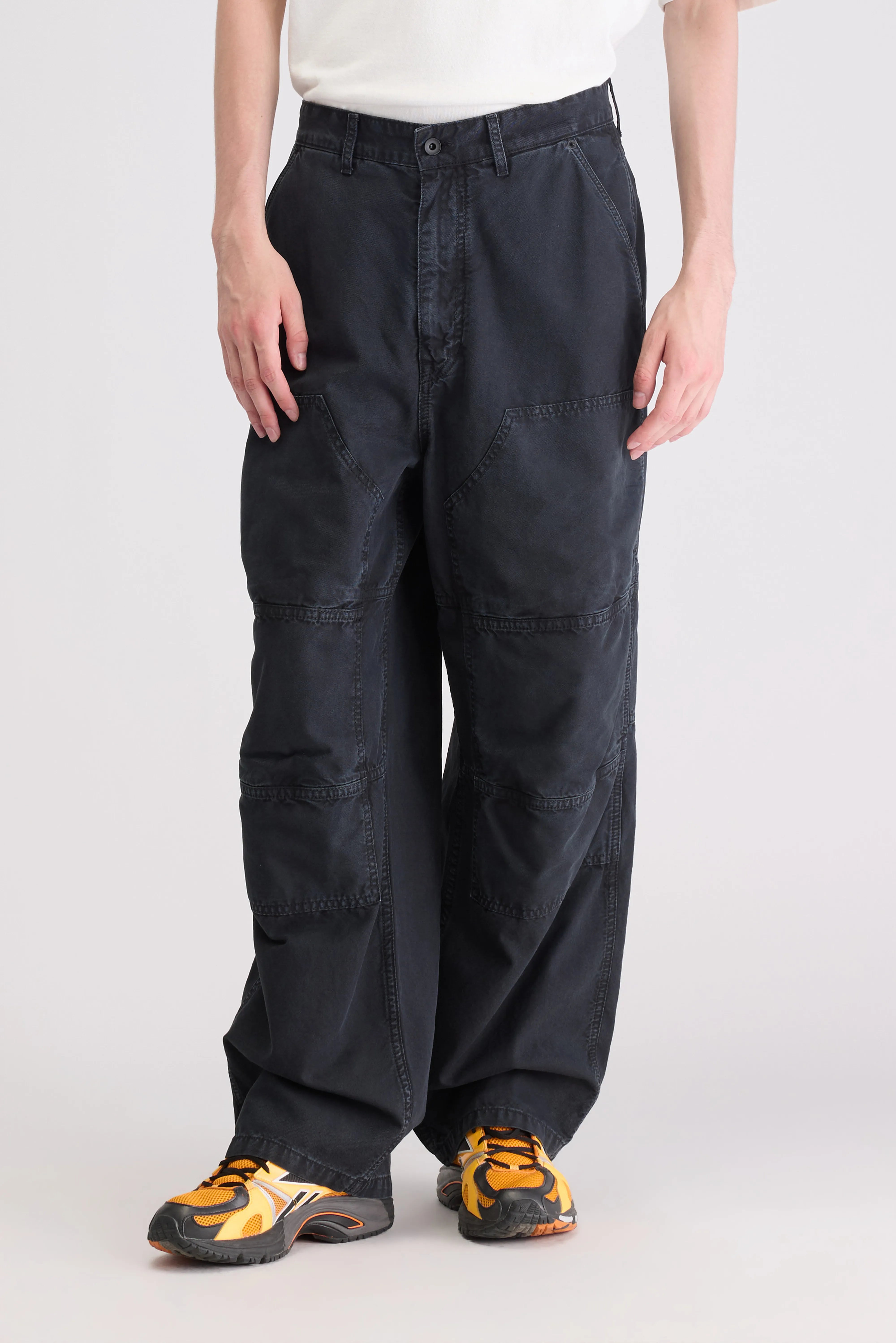 Panga baggy trousers (262 / M / CHARCOAL)