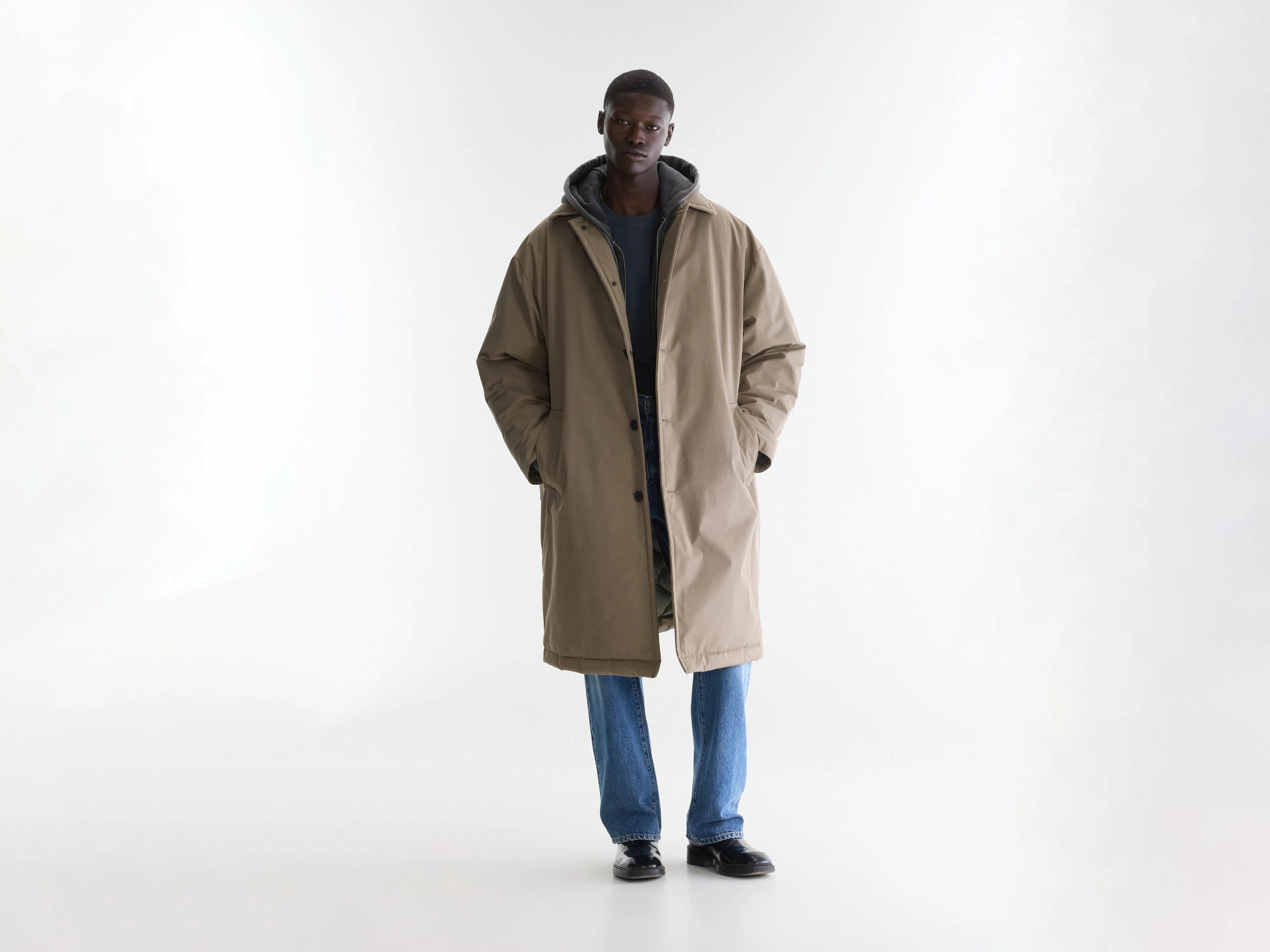 Himbo rain coat (262 / M / DUST)