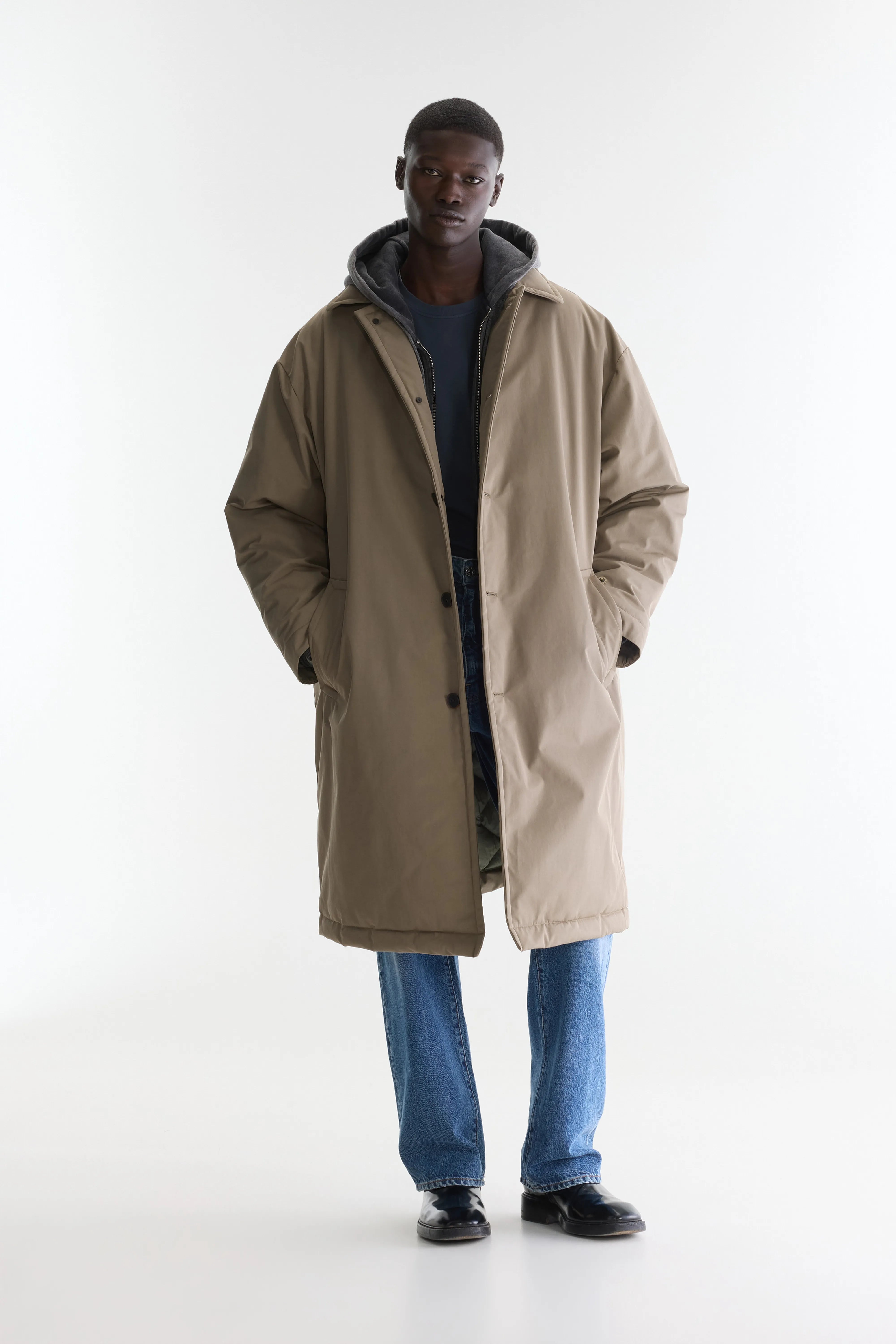 Himbo rain coat (262 / M / DUST)