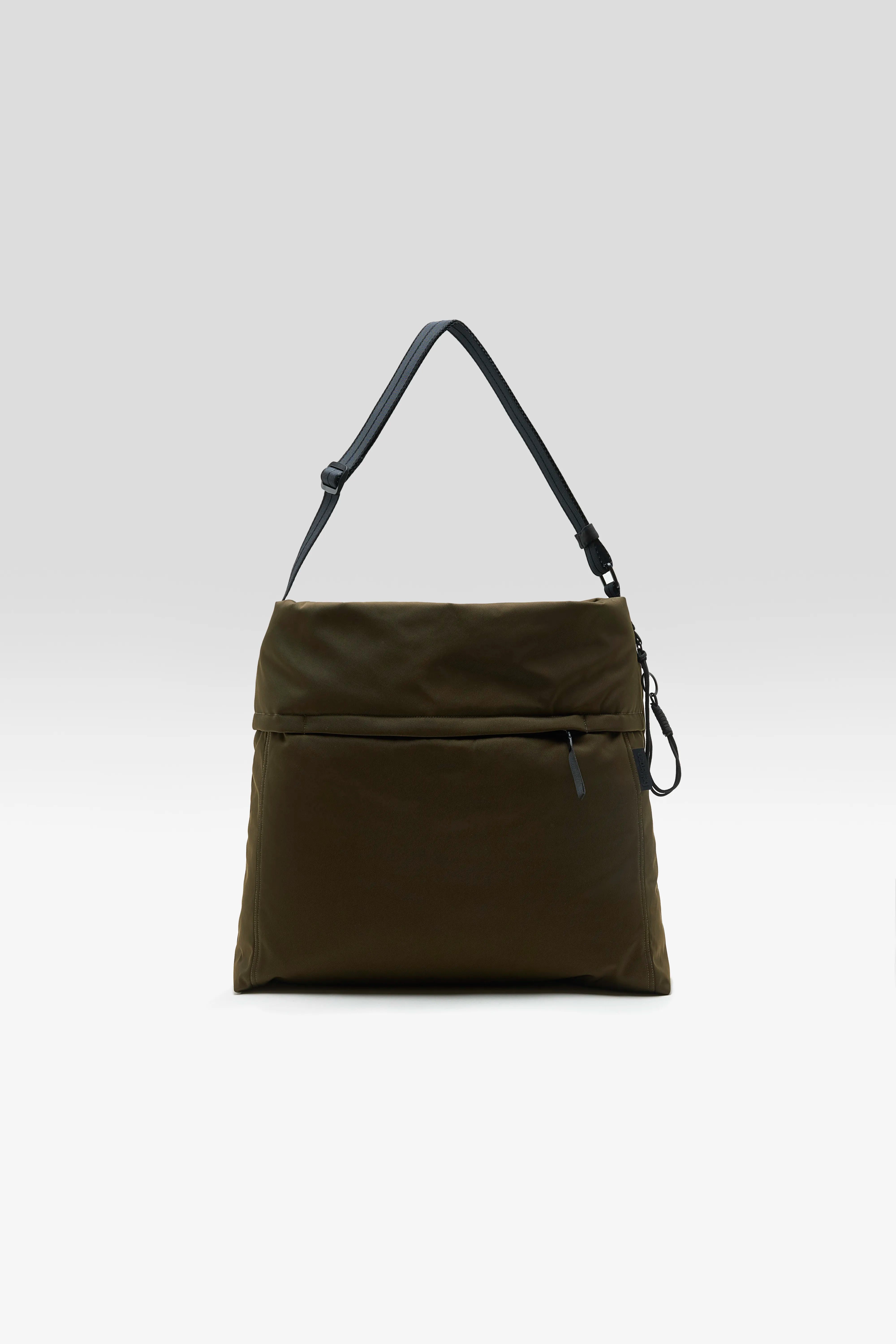 Hendem shoulder bag (262 / M / CARBONE)