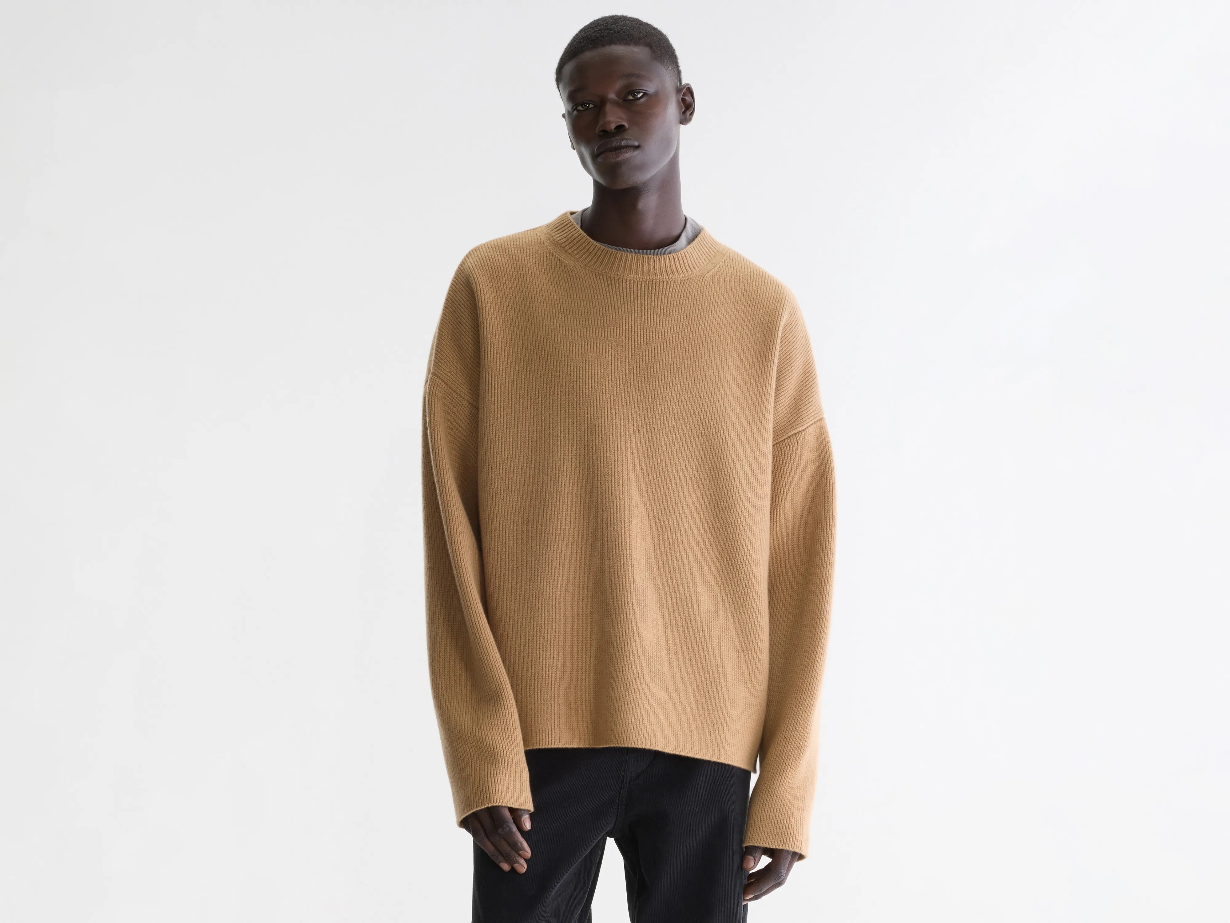 Dorcy trui met ronde hals (262 / M / CAMEL)