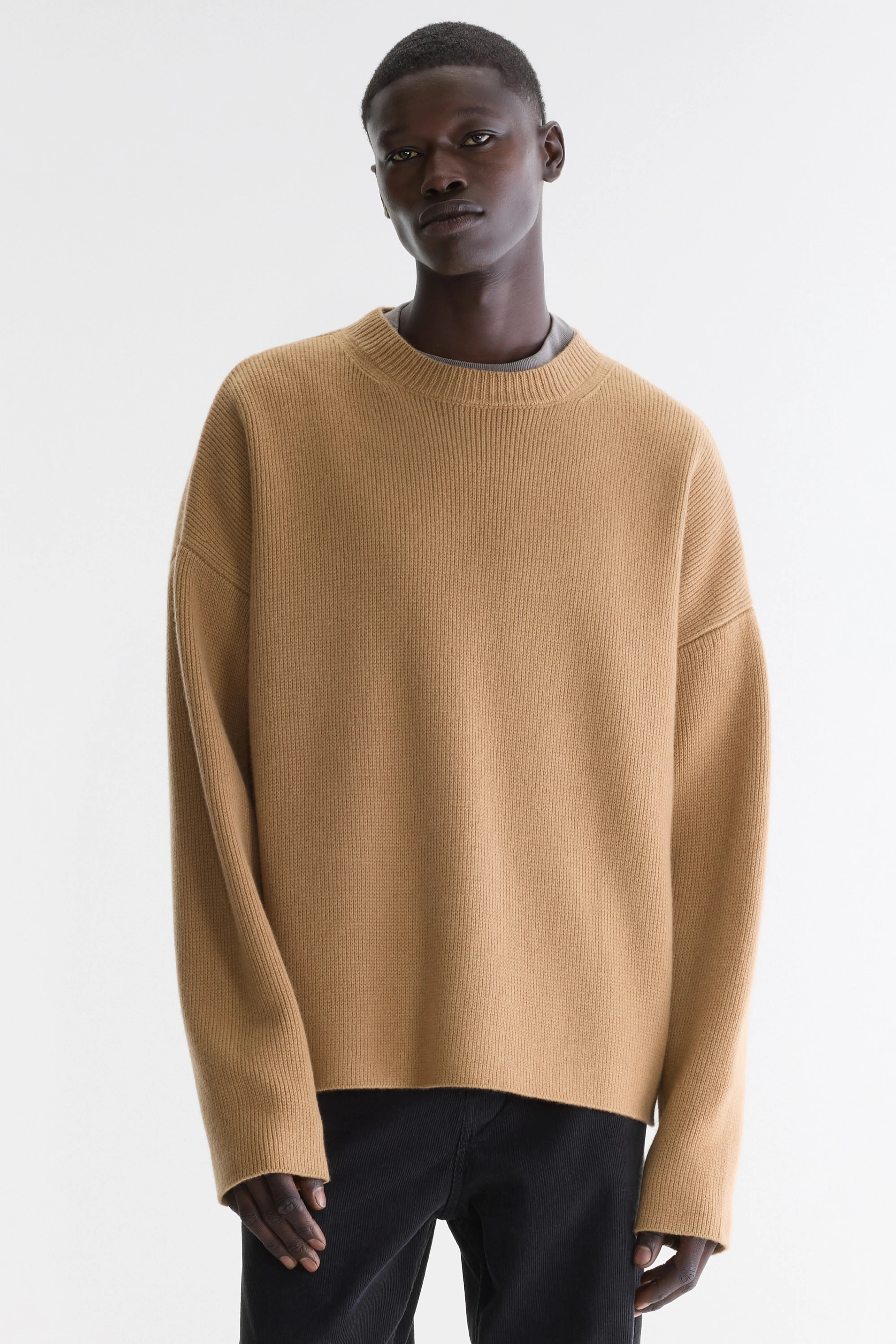 Dorcy trui met ronde hals (262 / M / CAMEL)