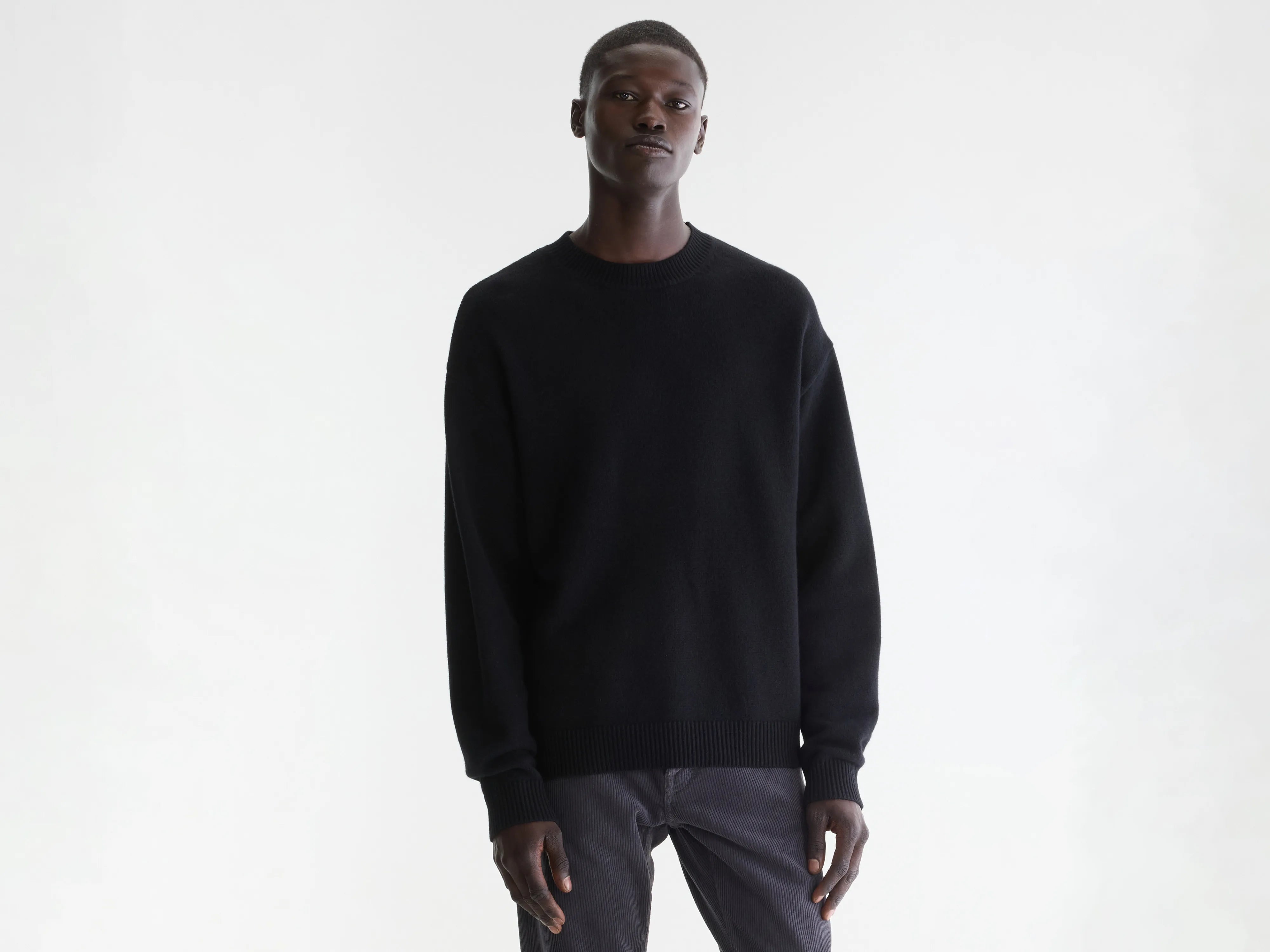 Gakew relaxte trui met ronde hals (262 / M / BLACK)