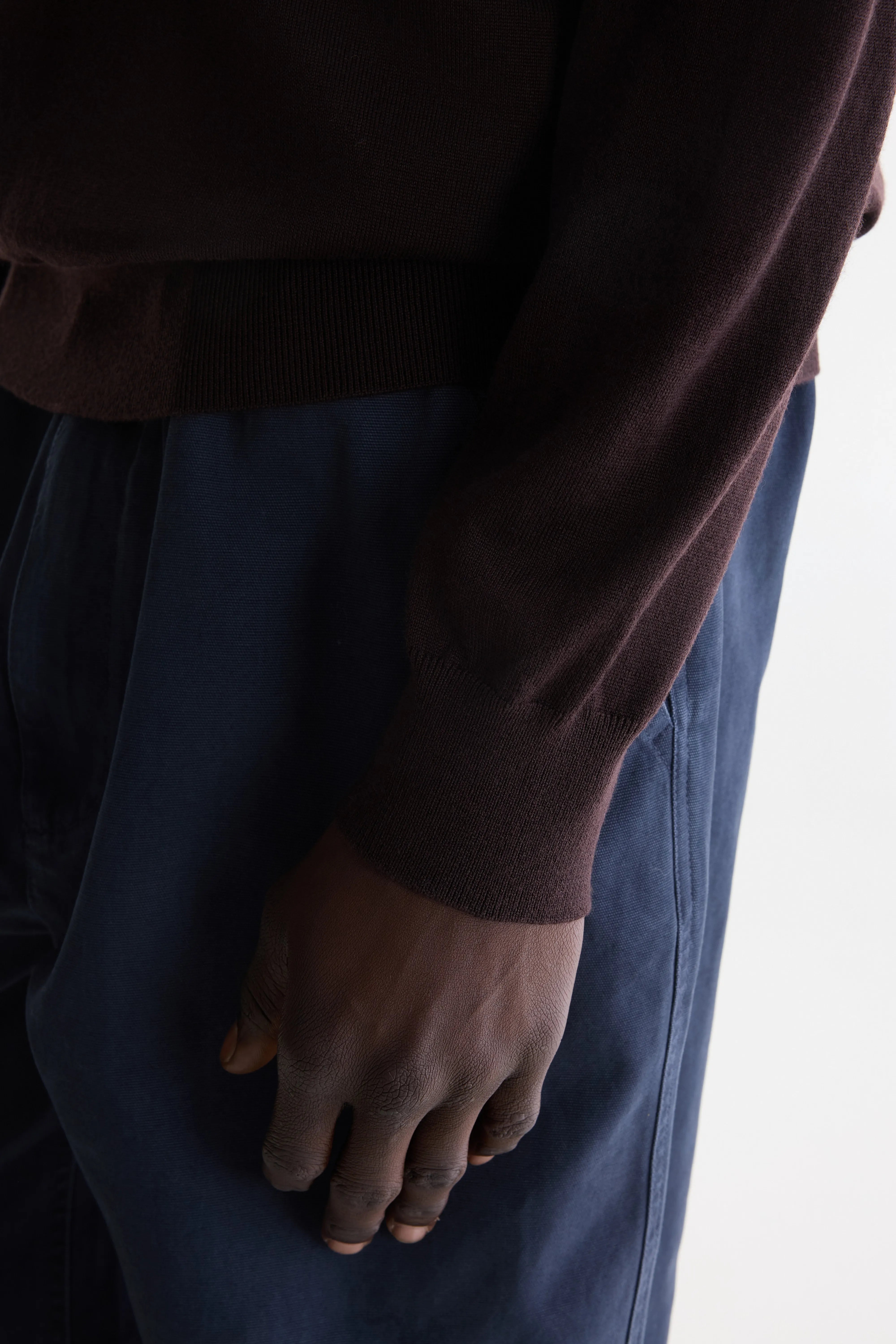 Pull col rond Dilles (262 / M / DARK ROAST)