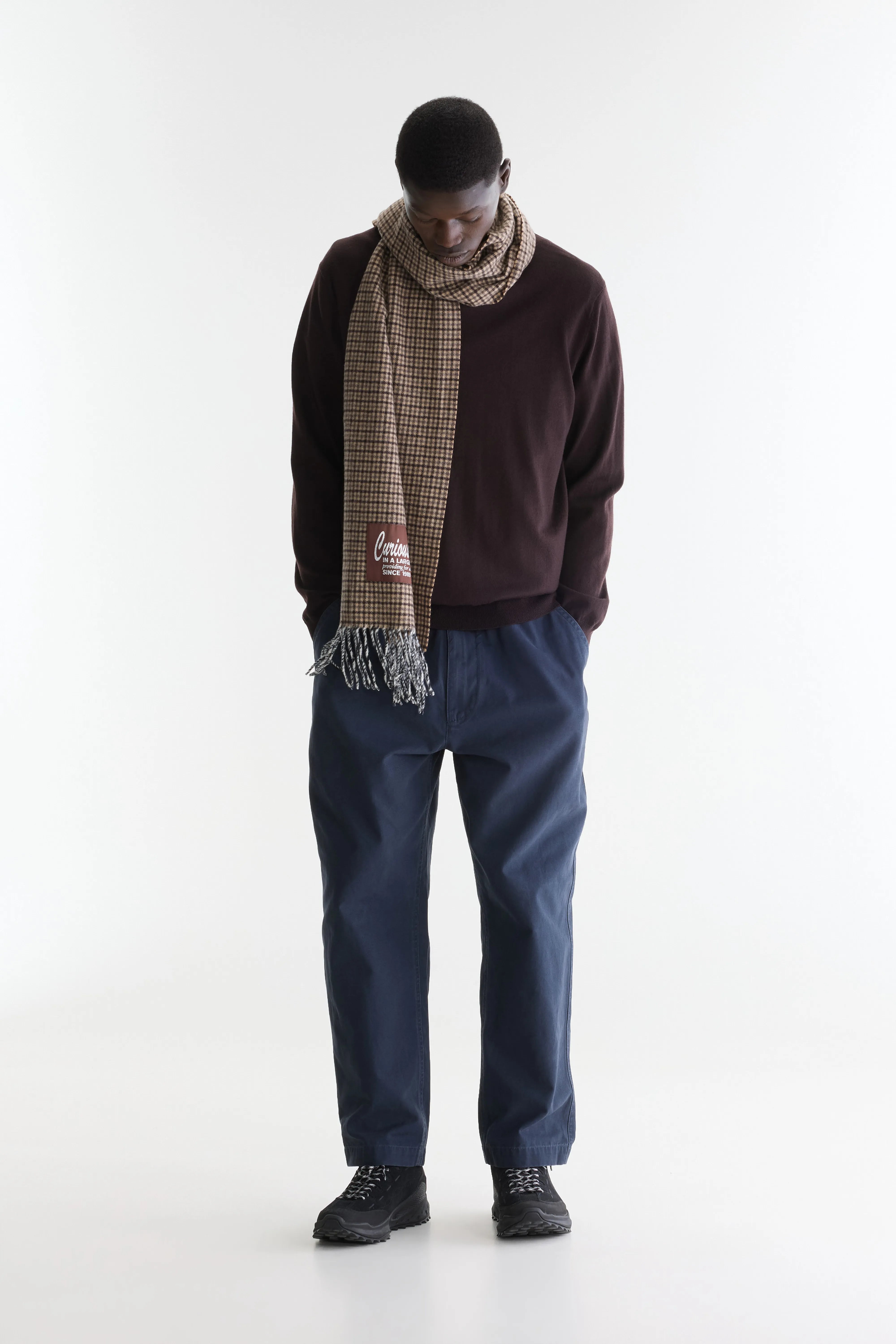 Pull col rond Dilles (262 / M / DARK ROAST)