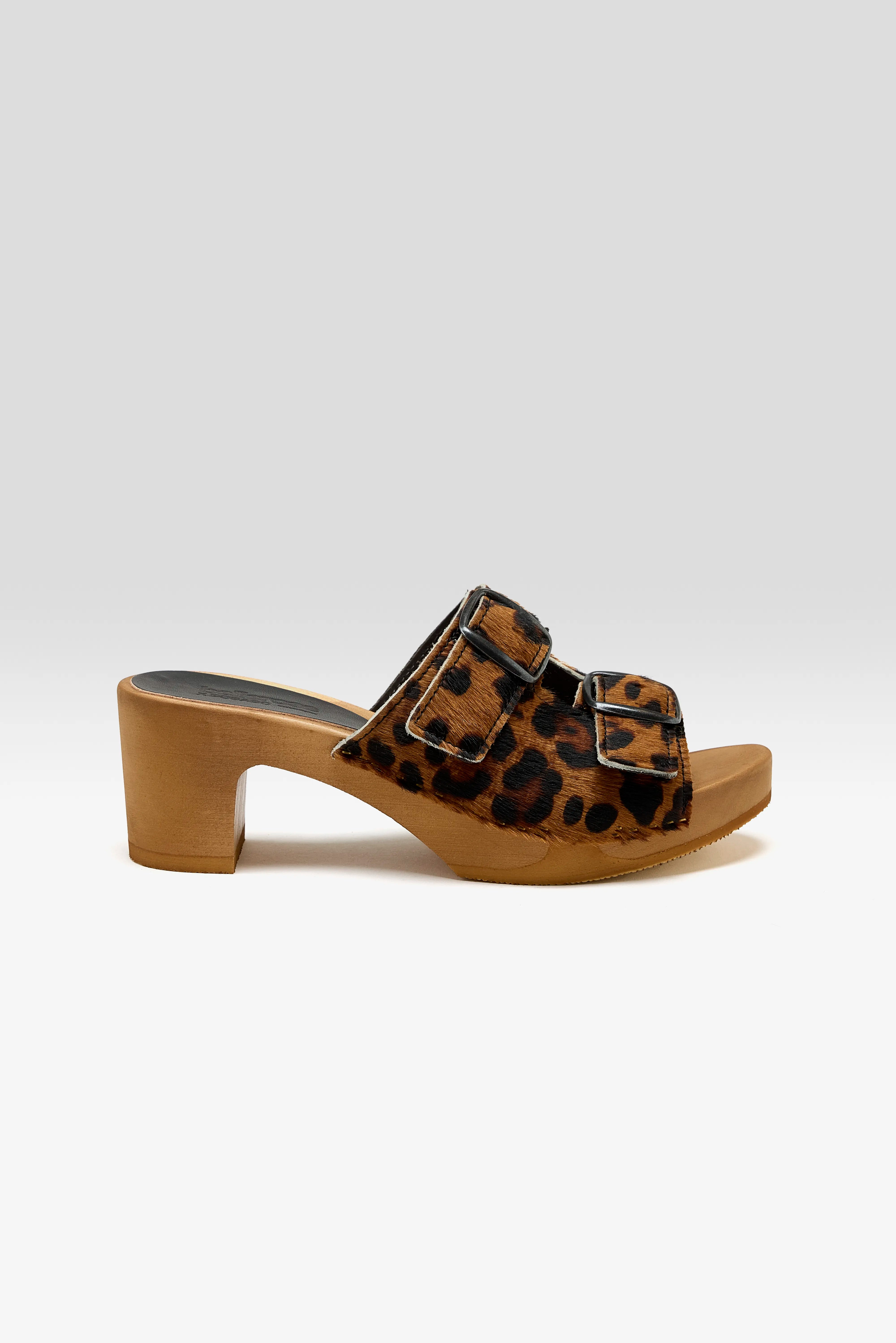 Guepard Leather Heel Sandals (251 / W / BROWN)