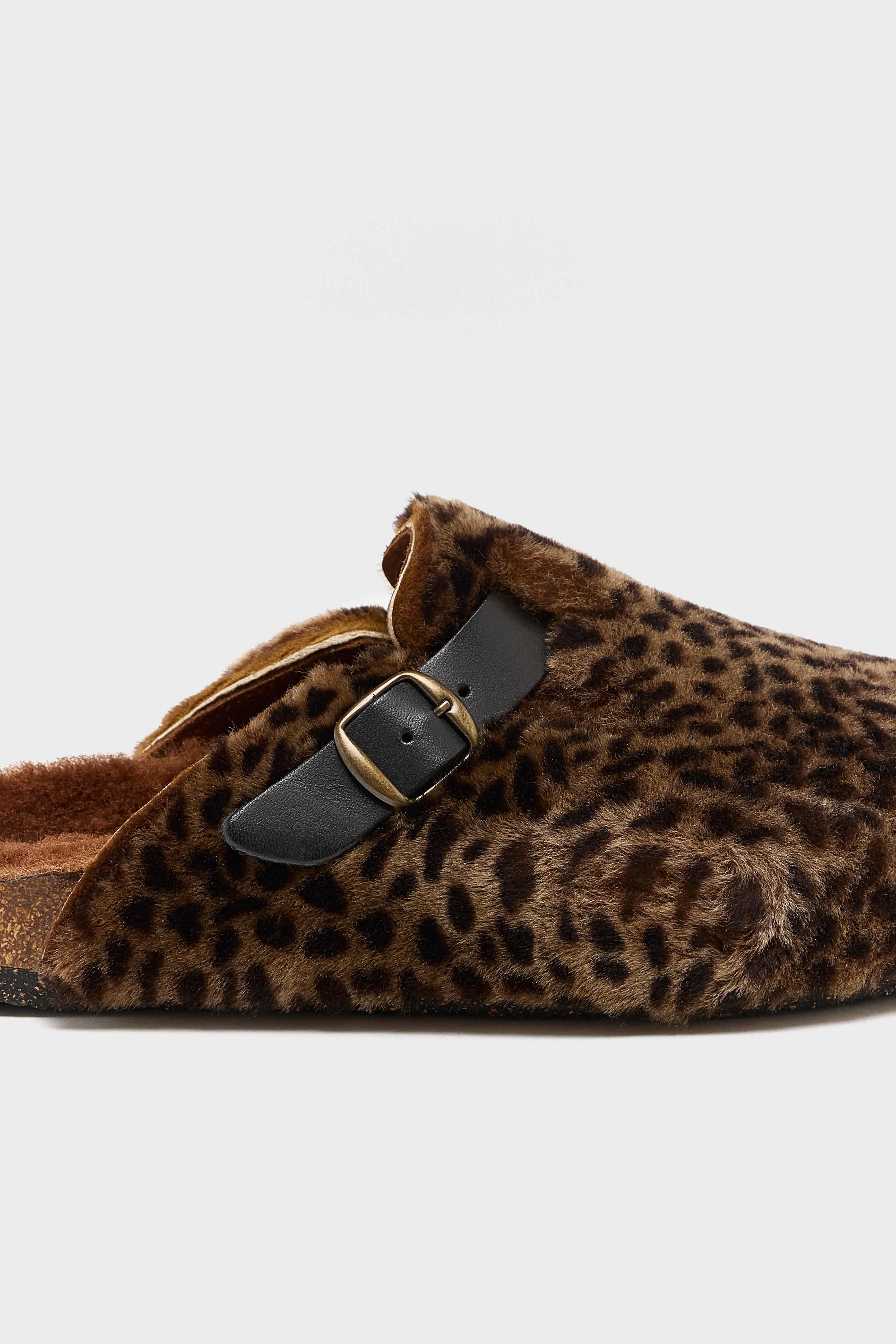 Leopard Sheepskin Clogs  (252 / W / BROWN)