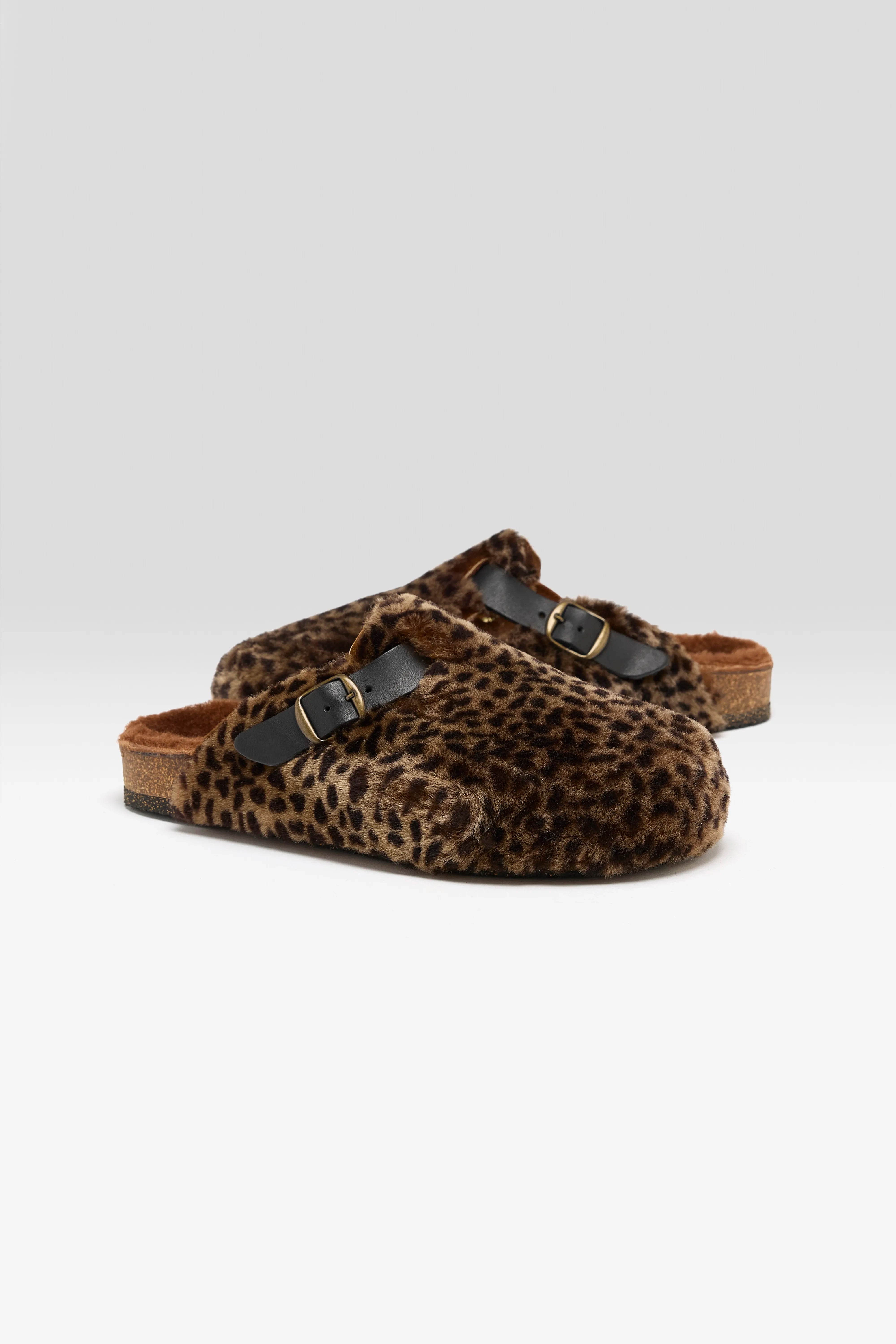 Leopard Sheepskin Clogs  (252 / W / BROWN)