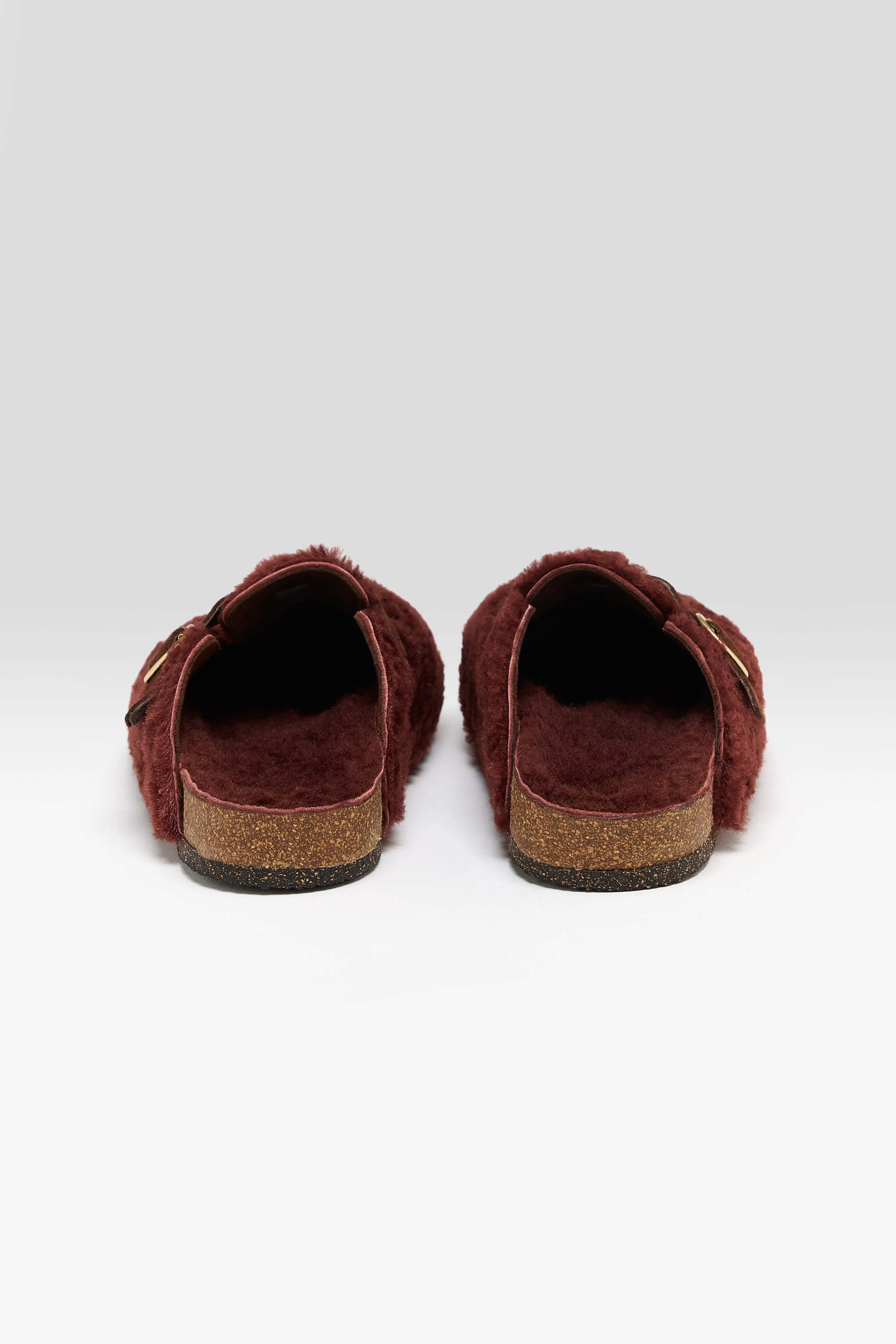 Bordeaux Sheepskin Clogs  (252 / W / BORDEAUX)