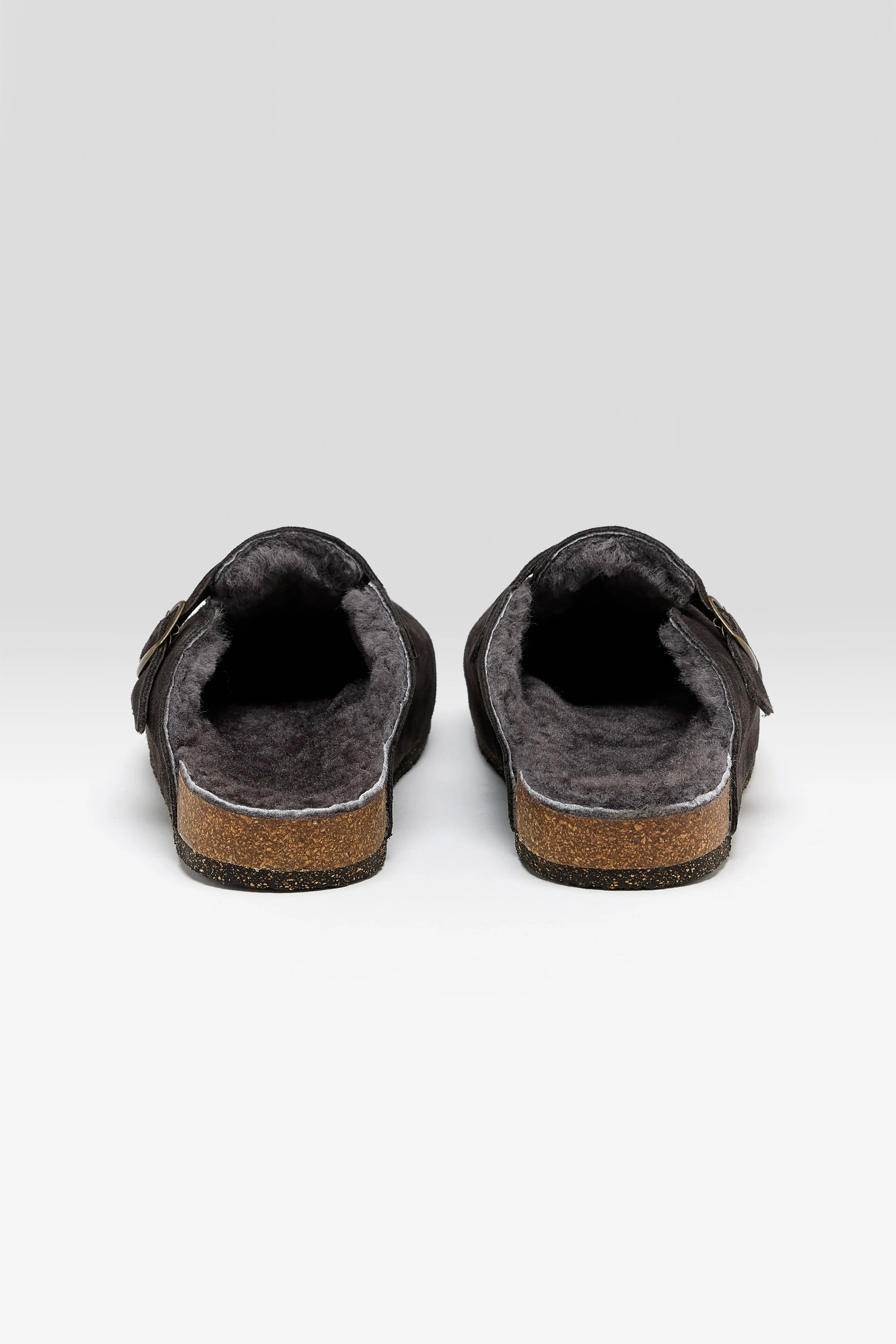 Moka Velour Clogs  (252 / W / BROWN)
