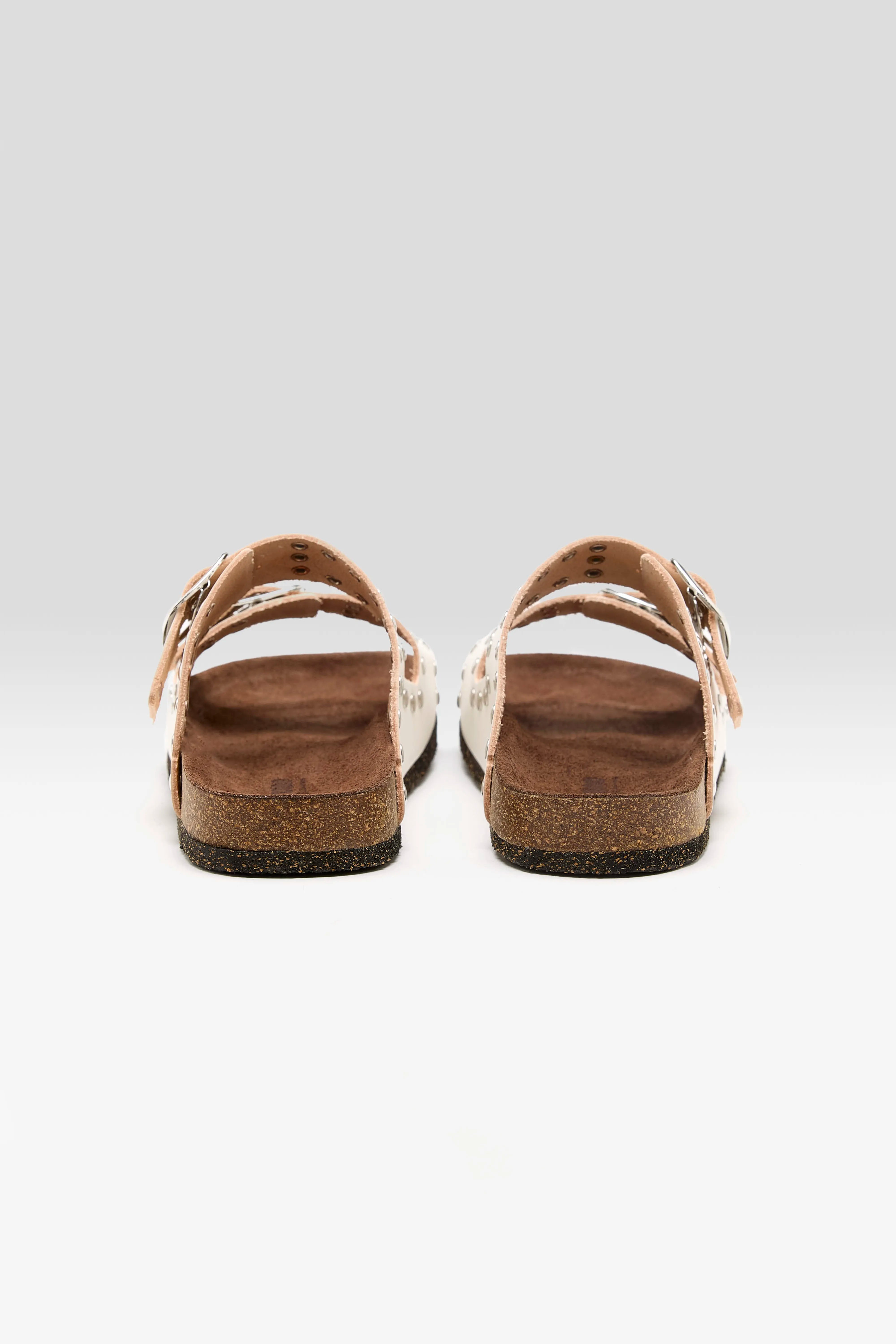 Witte Leren Sandalen met Klinknagels (261 / W / WHITE)