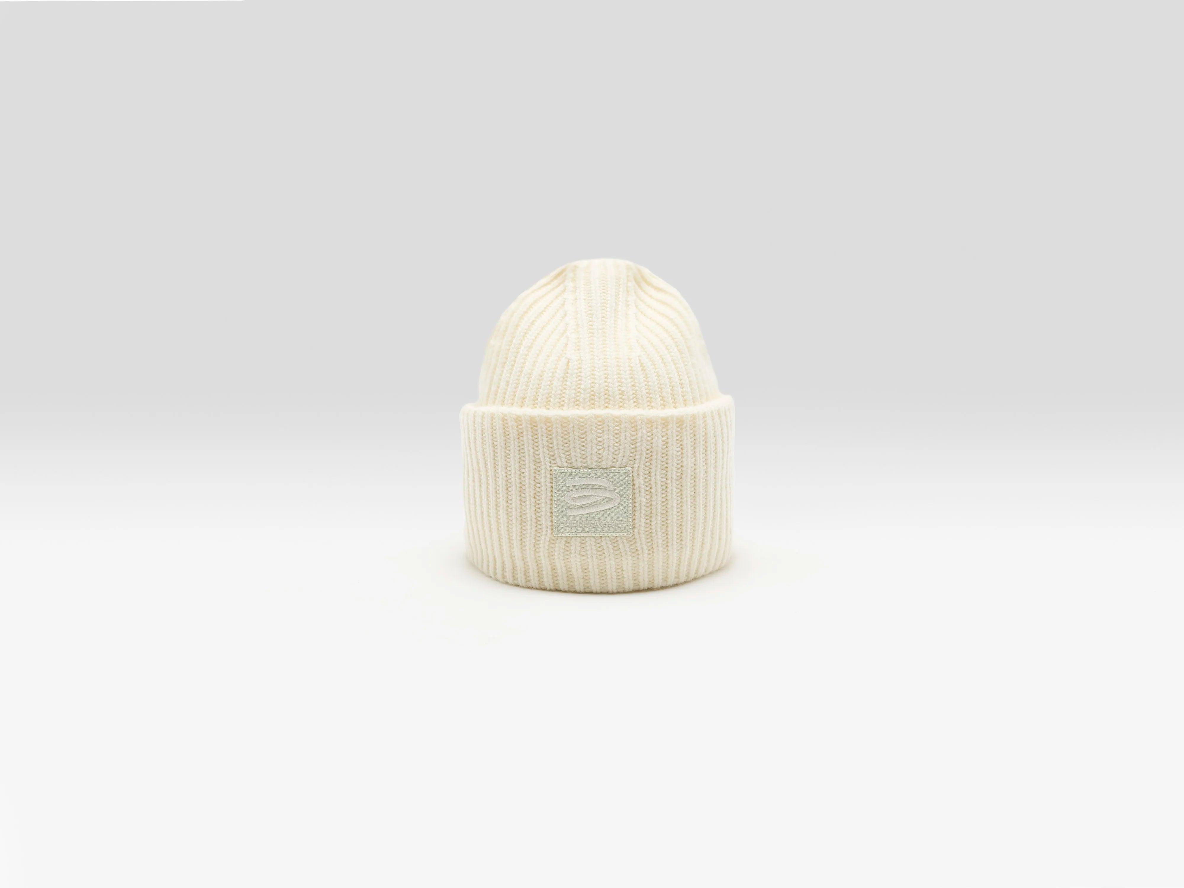Deice knitted hat (262 / U / OFF WHITE)