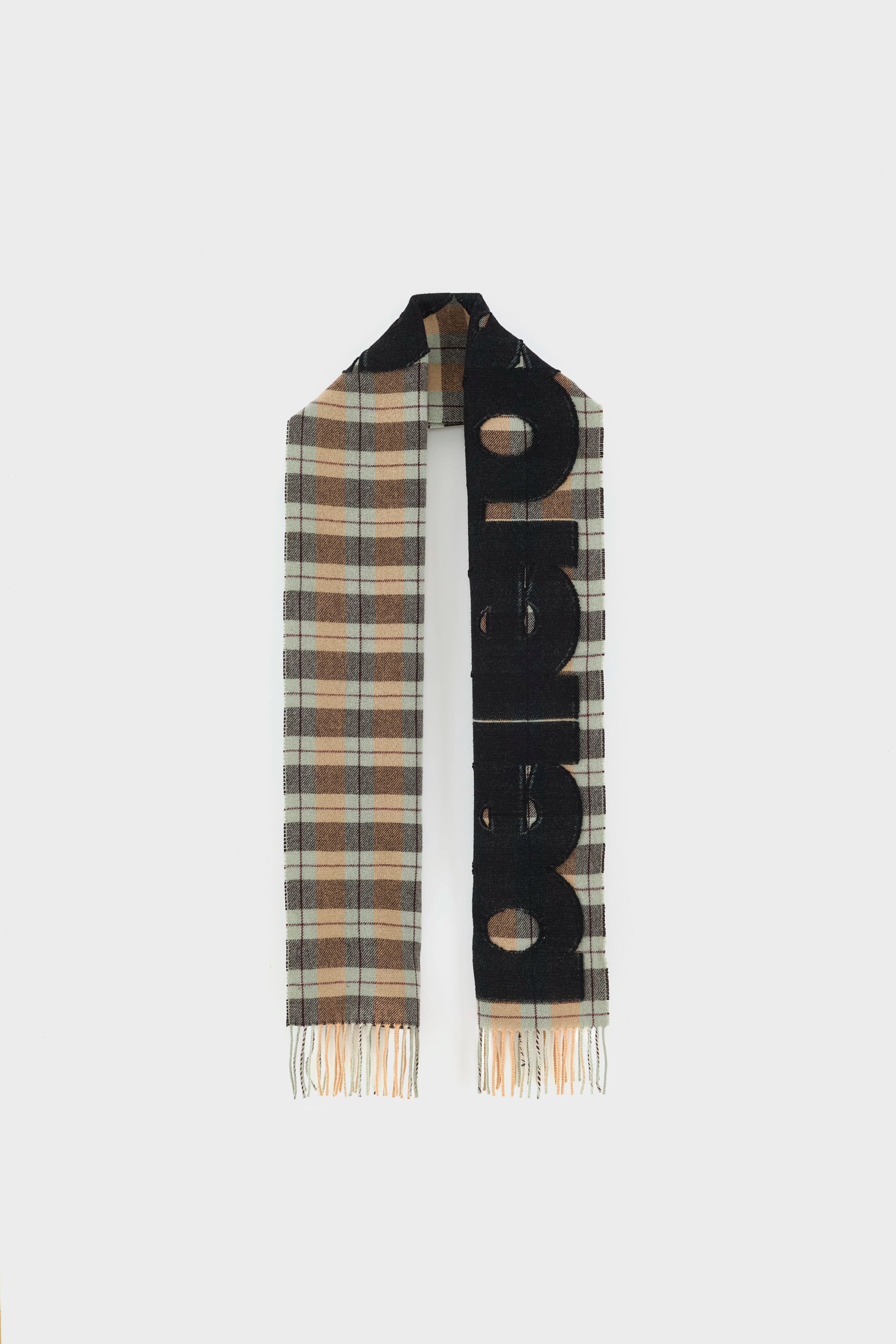 Mut checked scarf (262 / U / DISPLAY A)