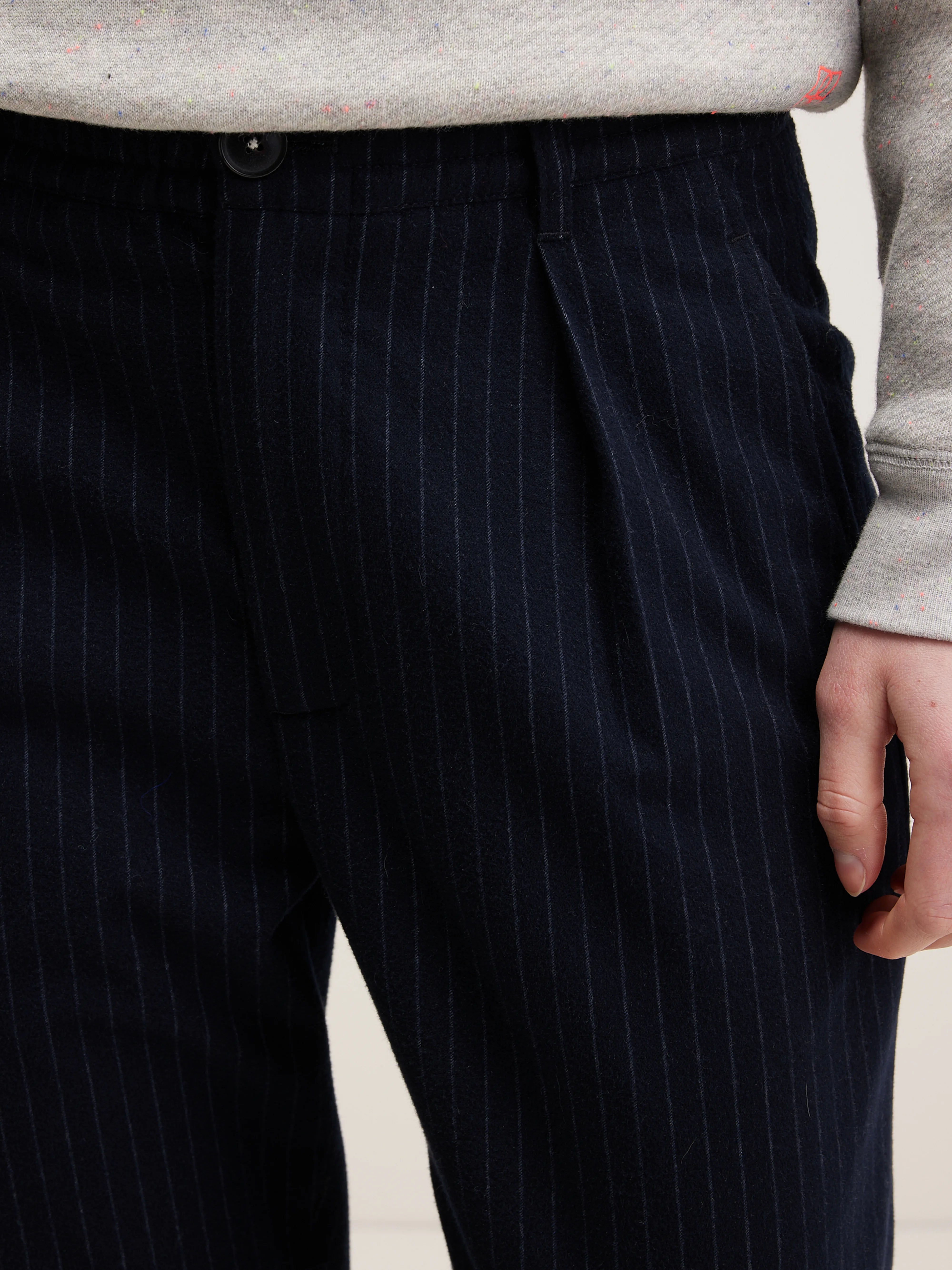 Pantalon classique Villa (242 / W / STRIPE A)