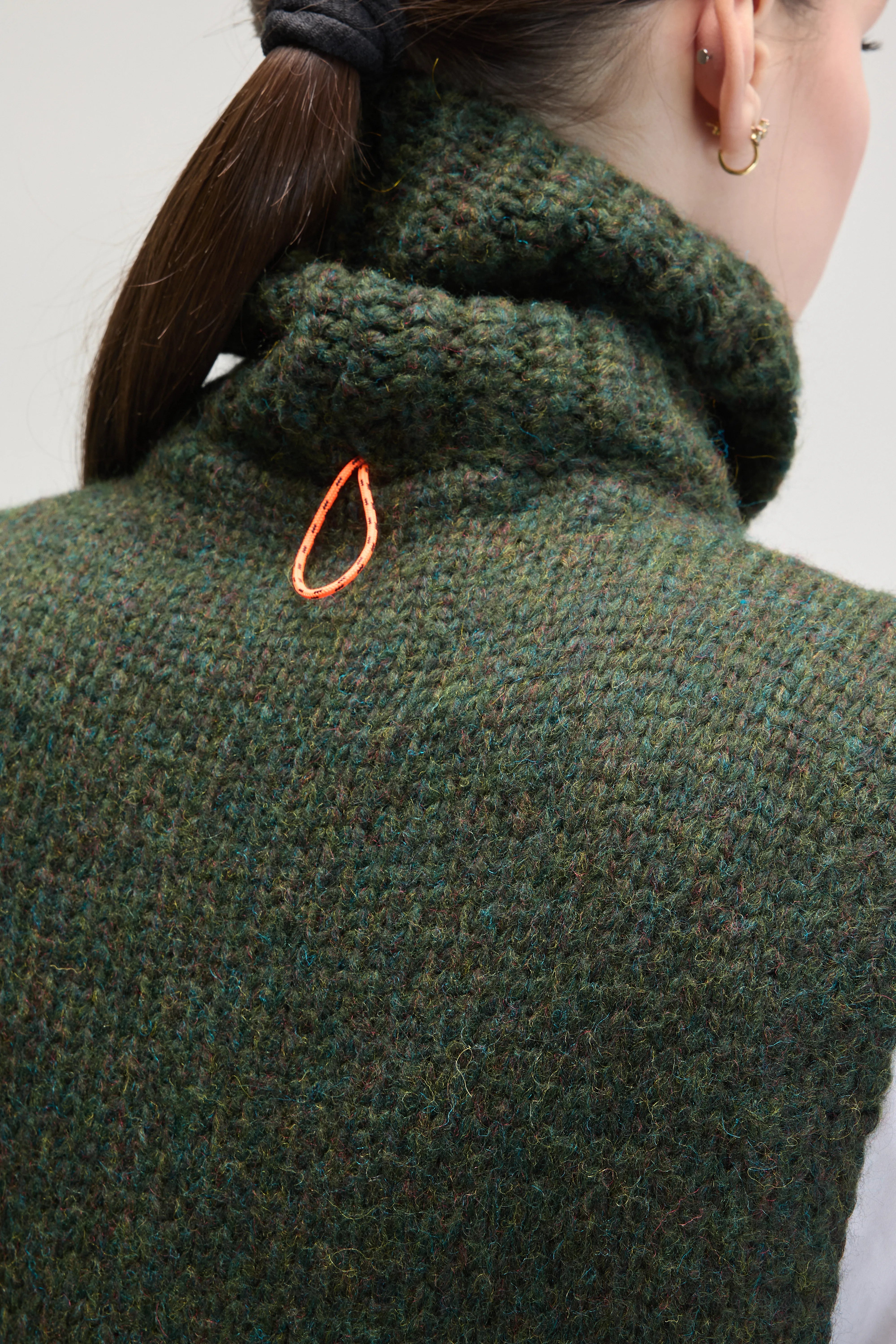 Pull sans manches Upcyclé (UPC / W / KOMBU)