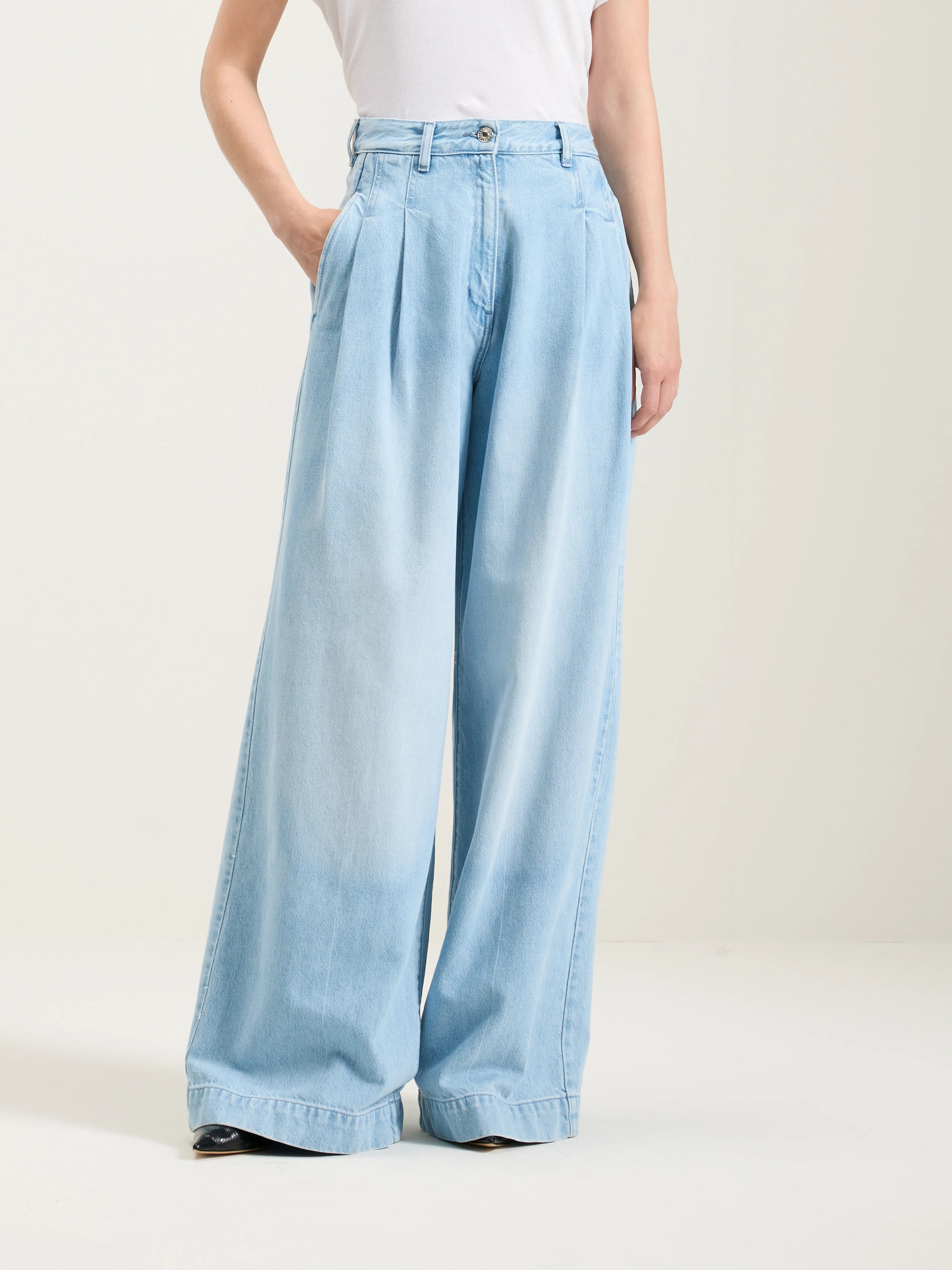 Denim N. 74 superwijde jeans (242 / W / USED LT BLUE)