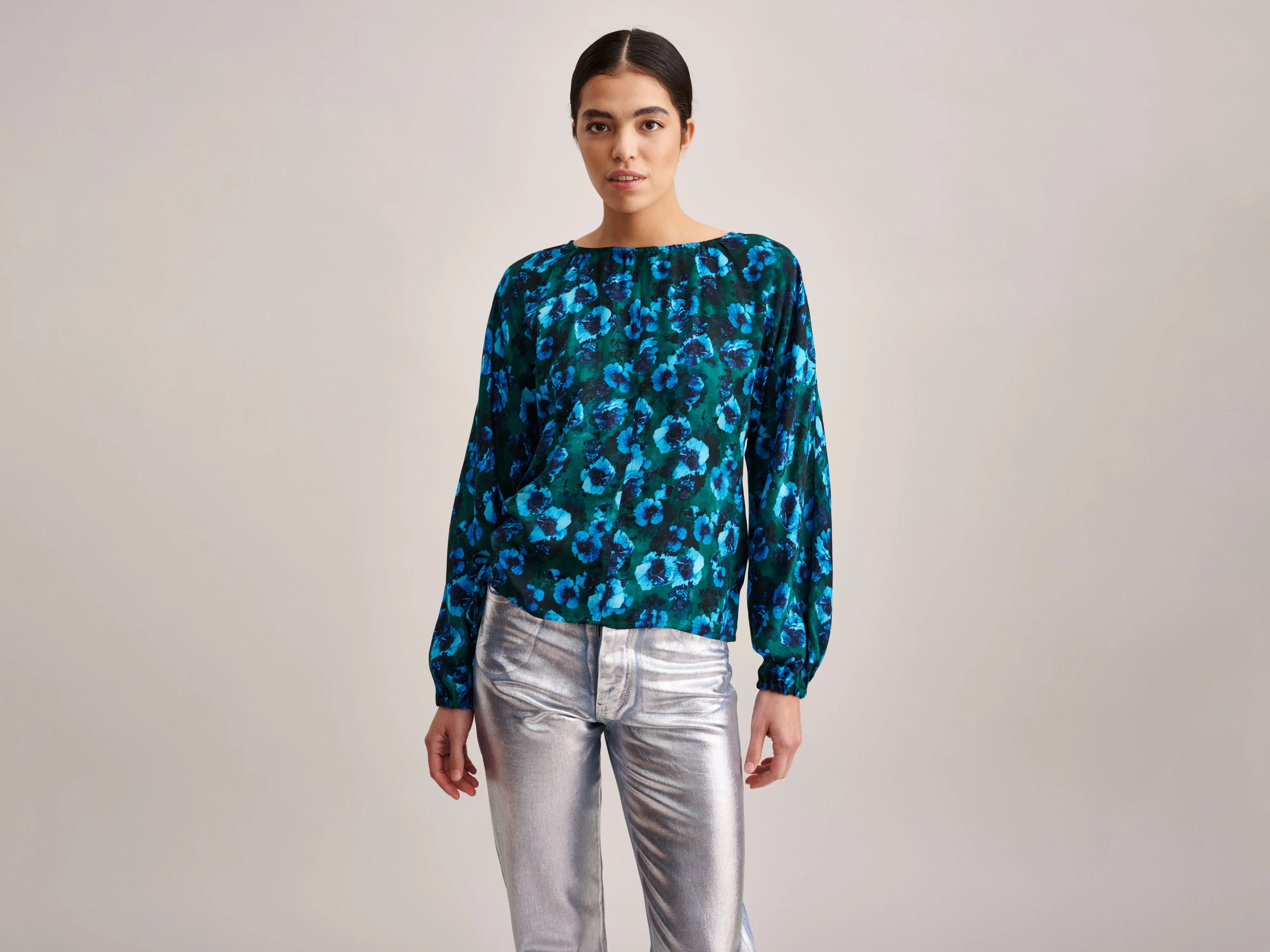 Aida Blouse (232 / W / DISPLAY D)