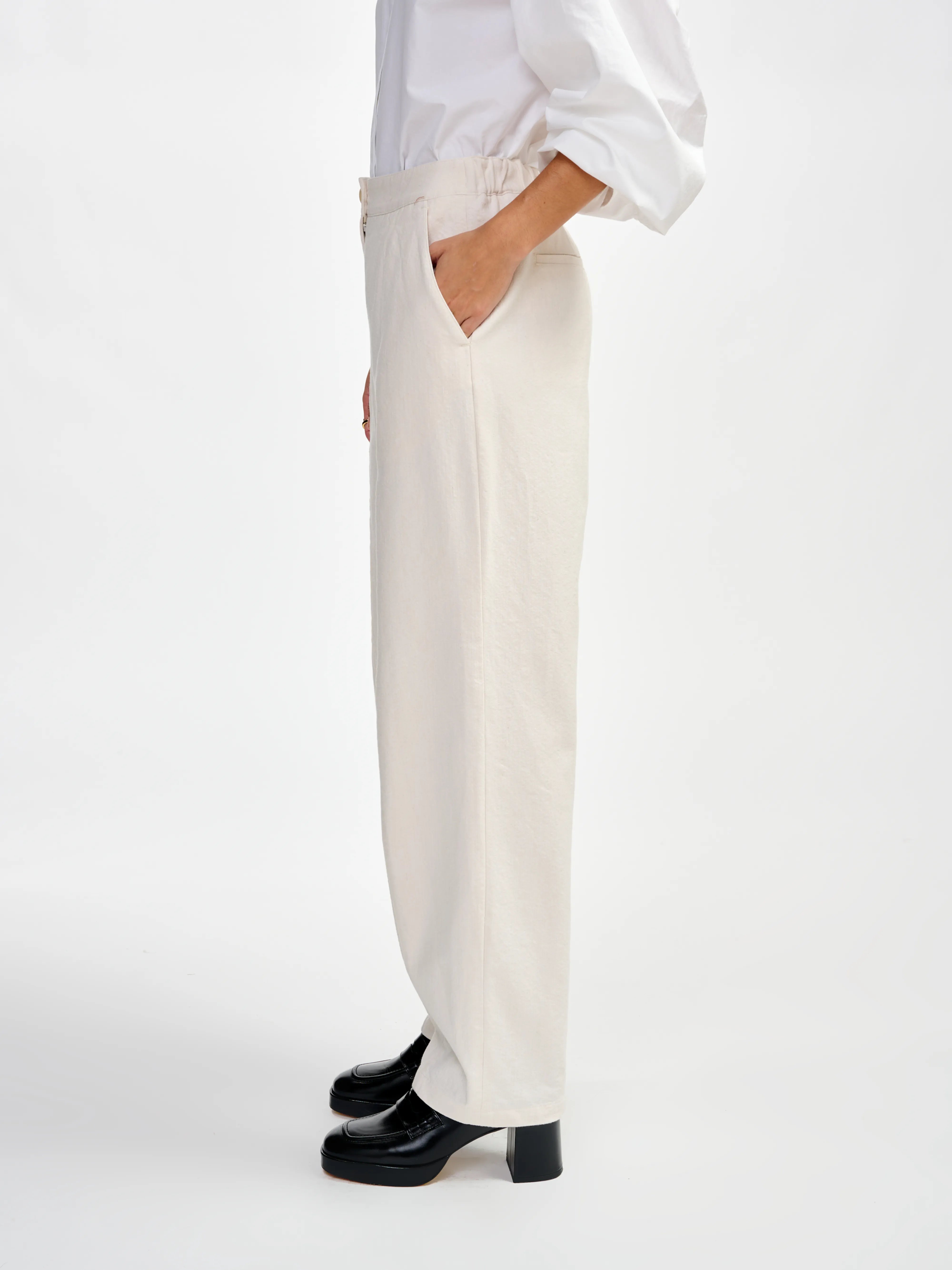 dark broek (241 / W / WHITE)
