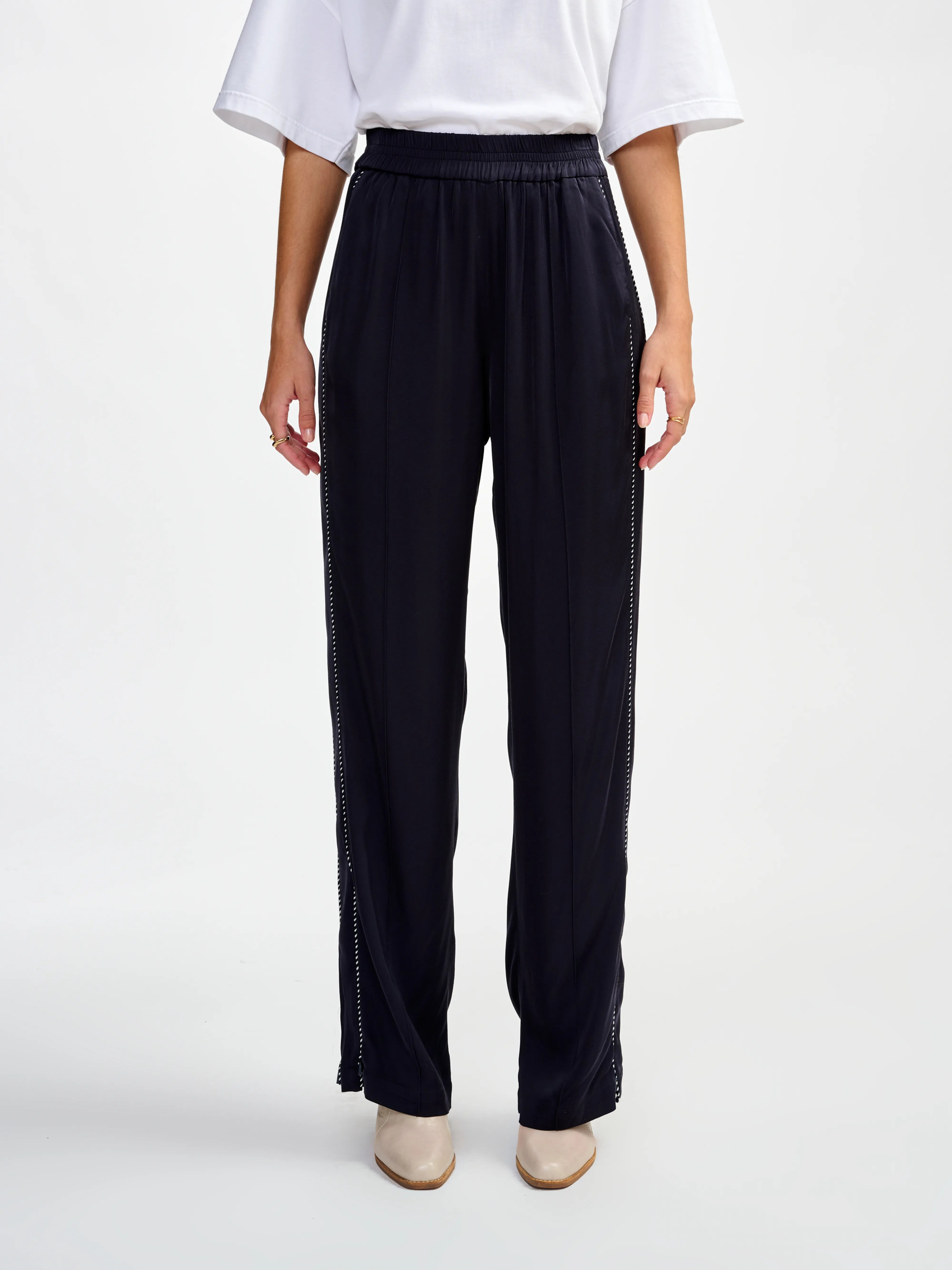 vibes broek (241 / W / NAVY)