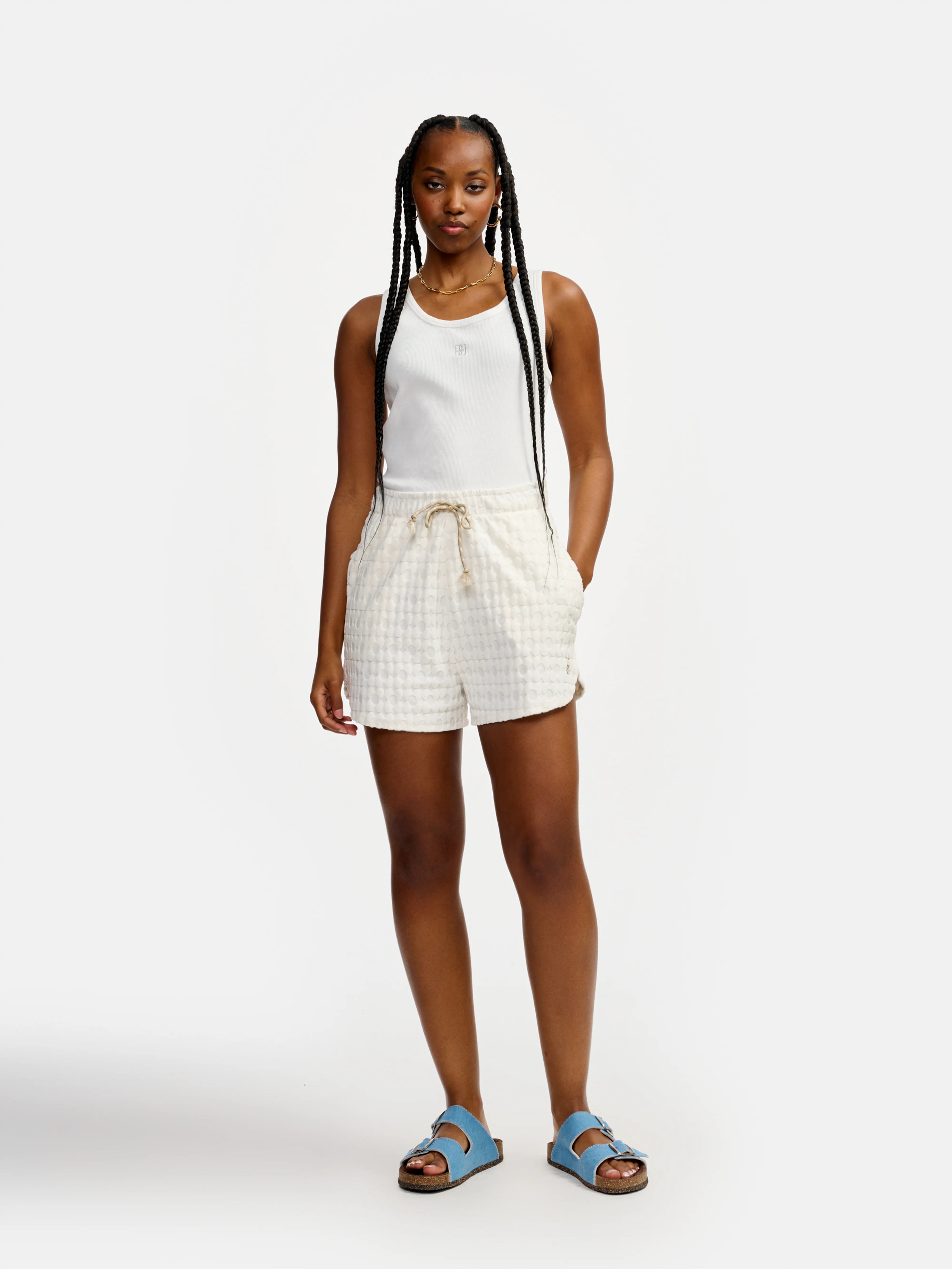 val short (241 / W / NATURAL)