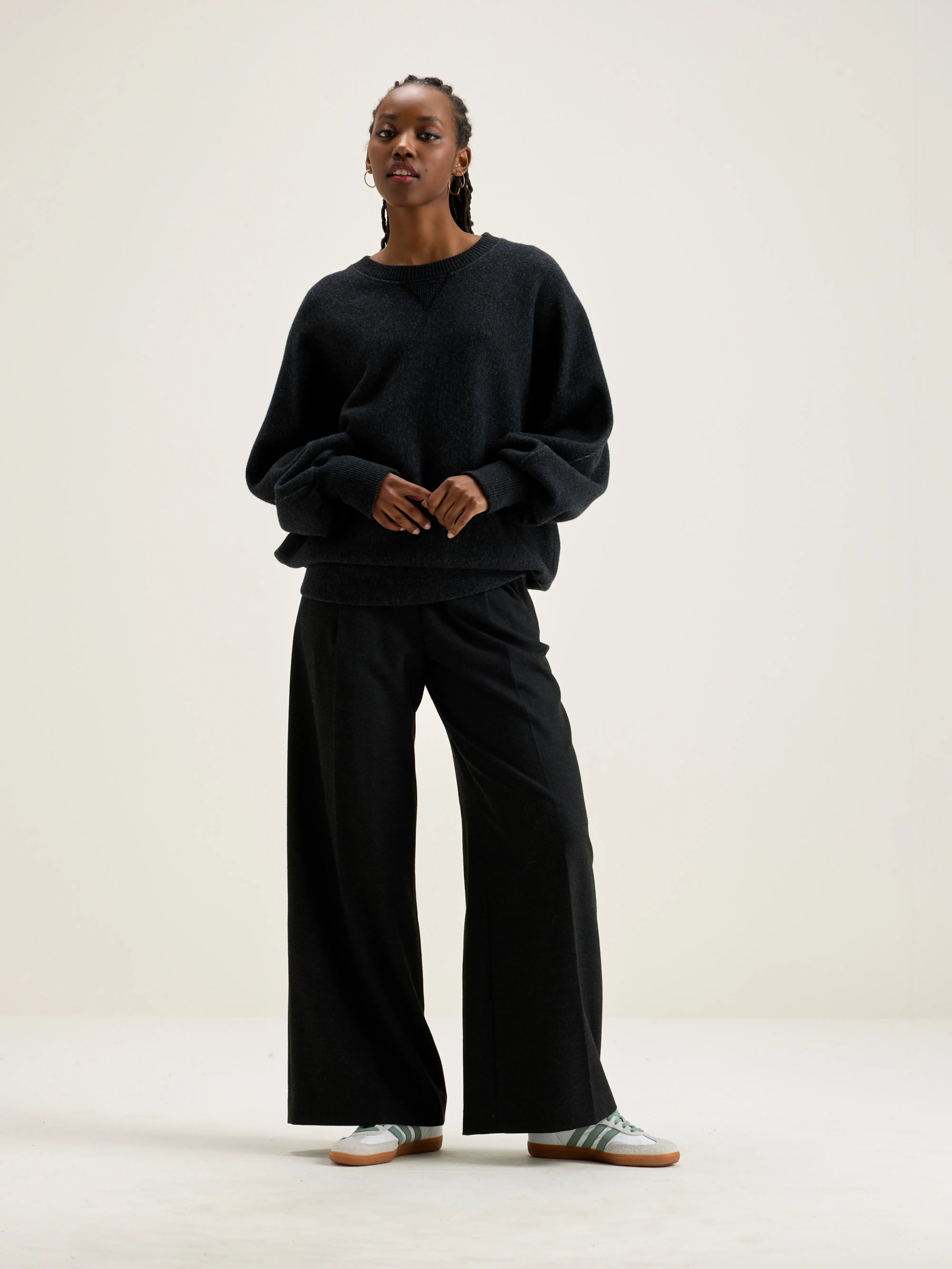 Milos crew-neck sweatshirt (242 / W / OFF BLACK)