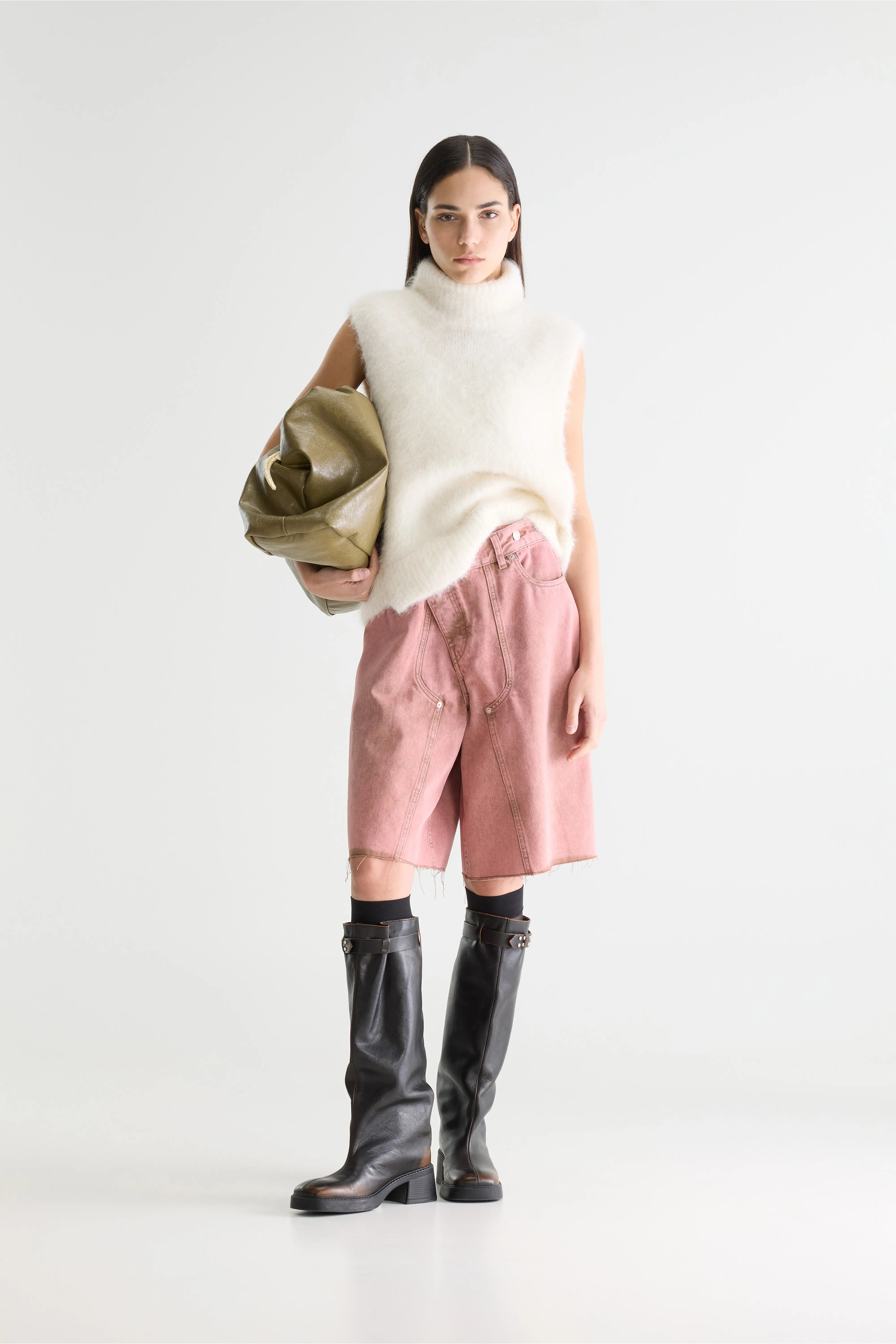 Daren Mouwloze Turtleneck Trui - Natural Voor Dames | Bellerose