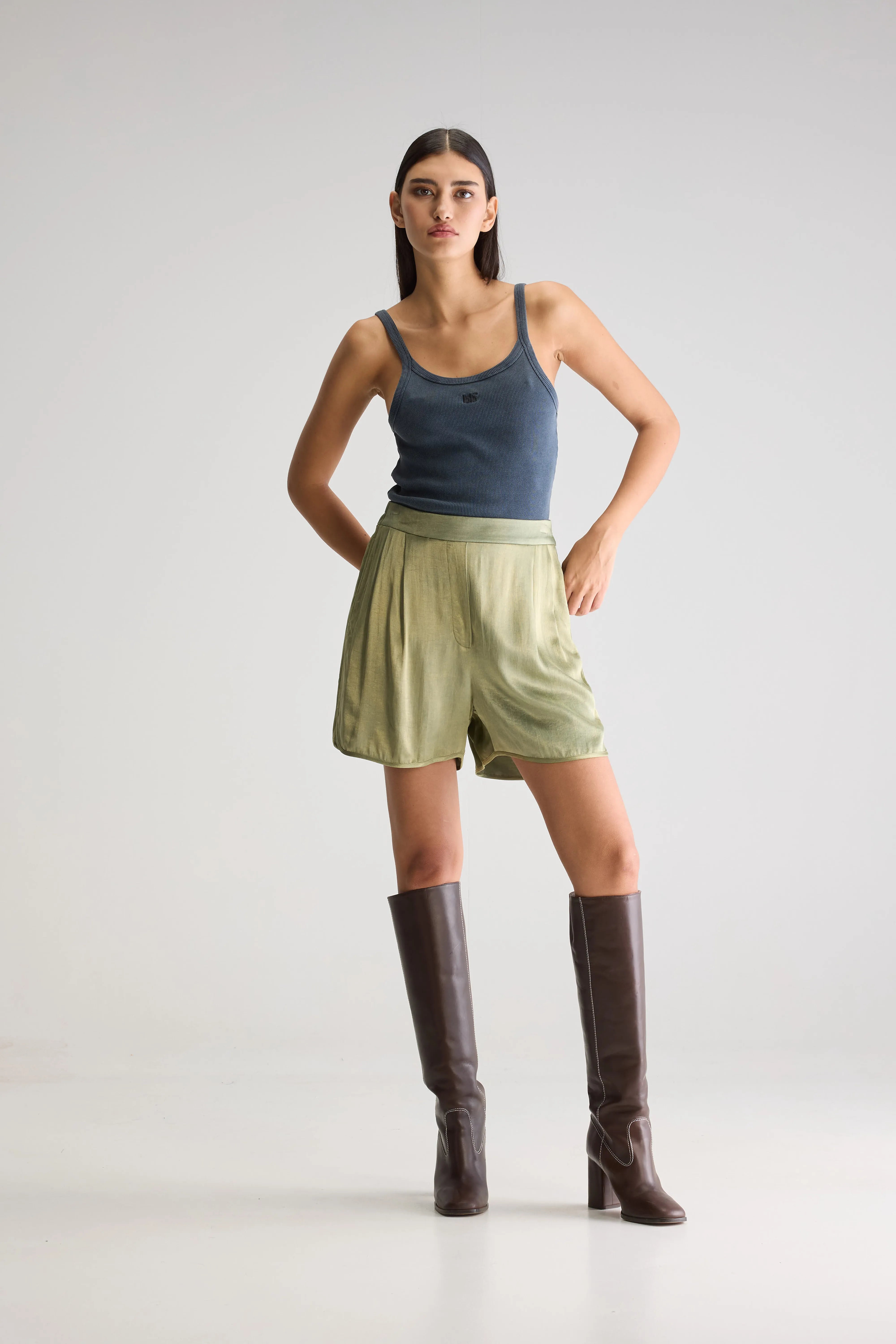 Swael rechte shorts (251 / W / JEEP)
