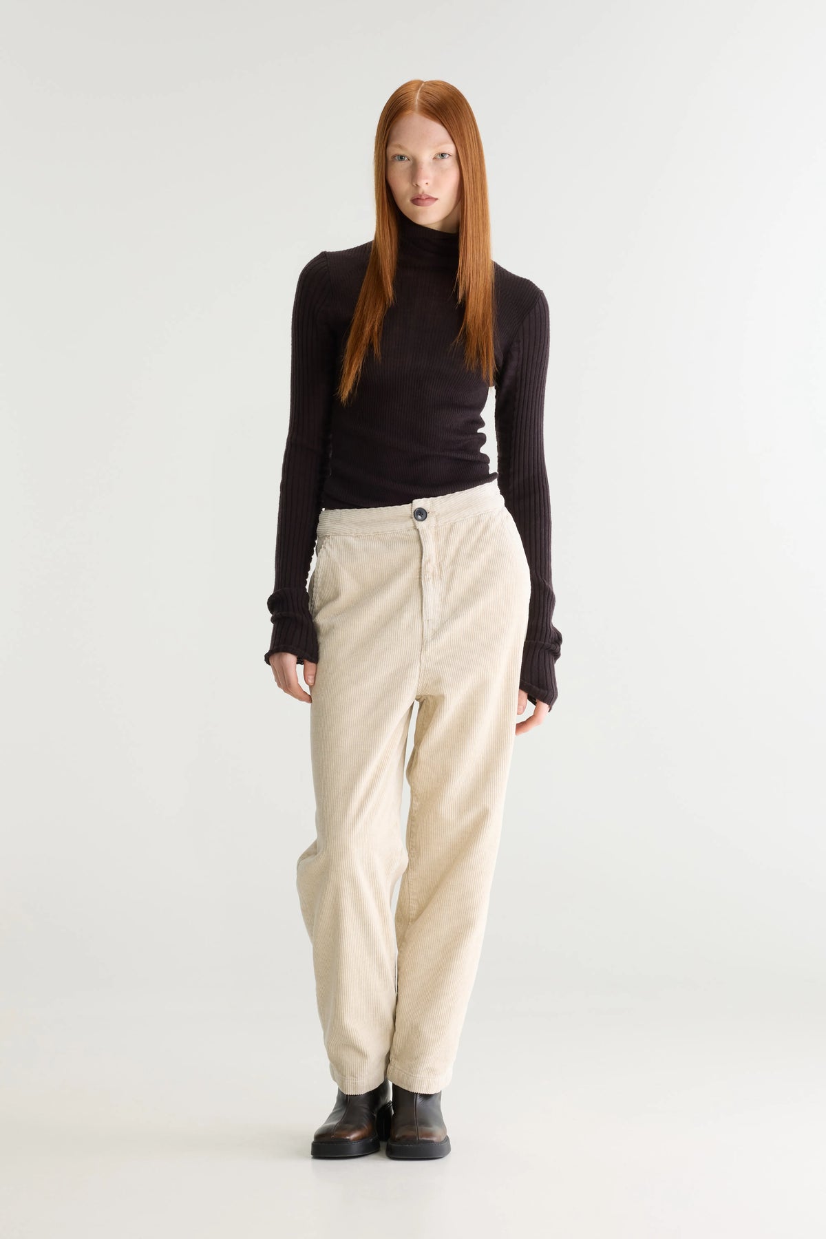 Pasop relaxed trousers (251 / W / CALCAIRE)