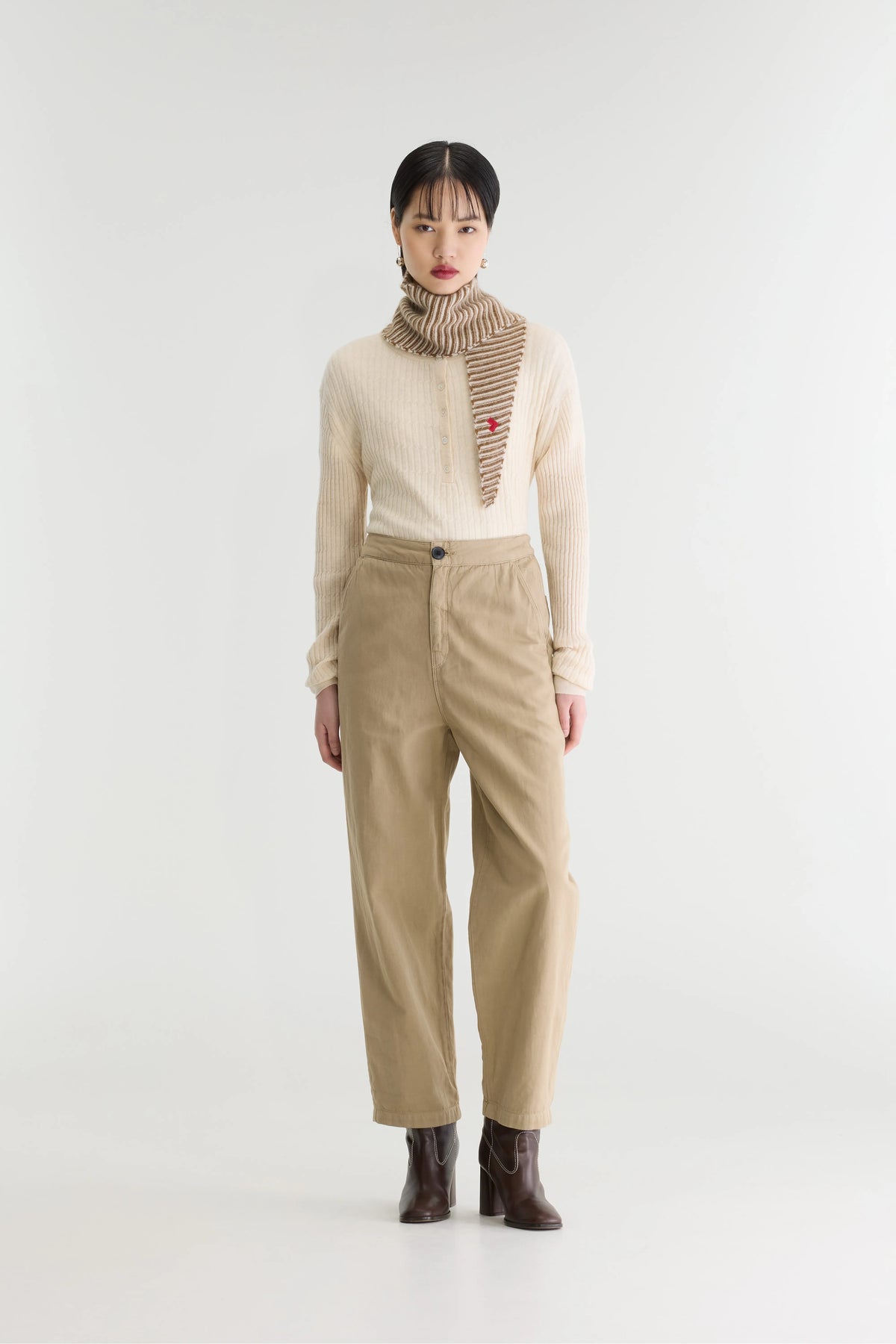 Pantalon décontracté Pasop (242 / W / CLAY)